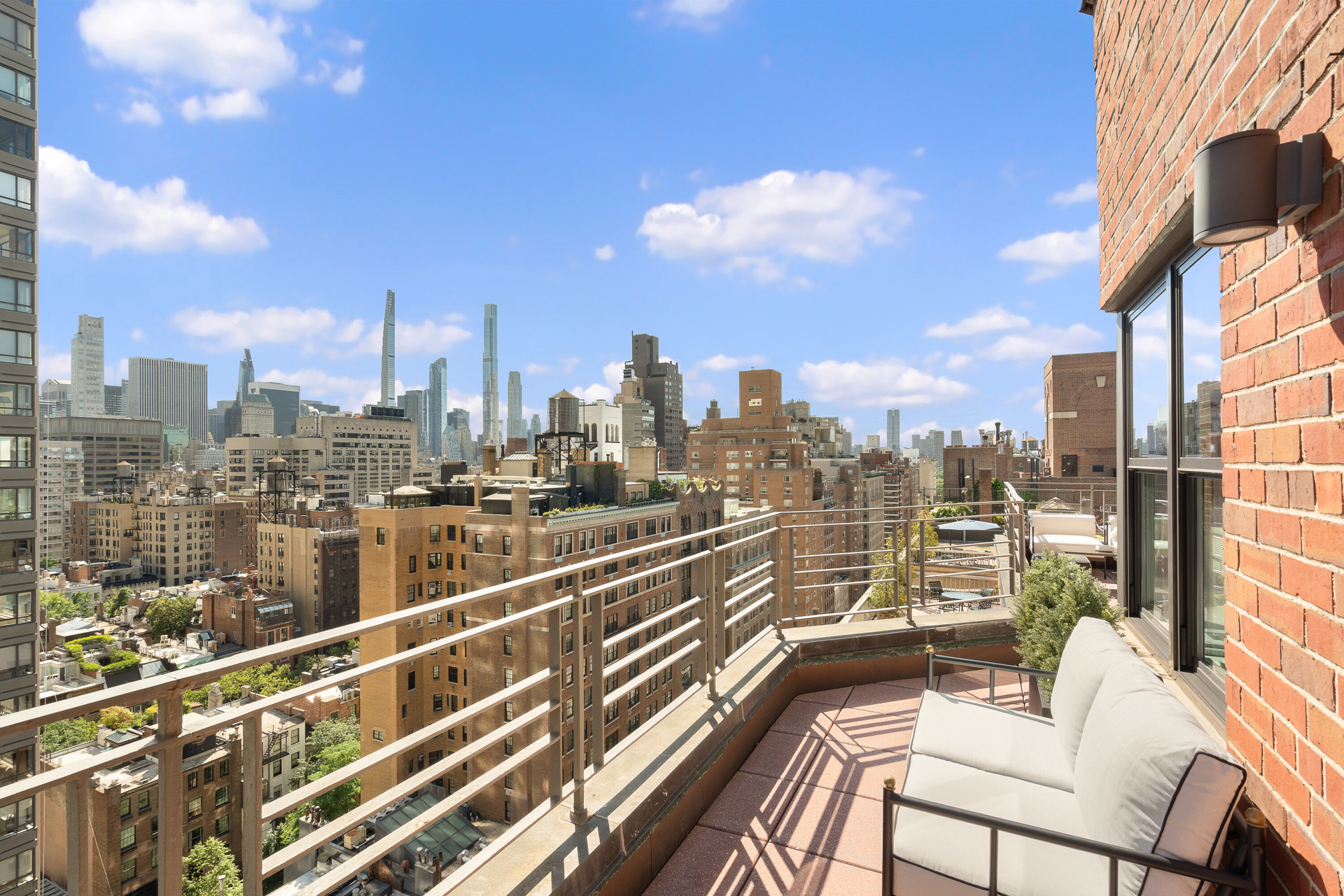165 East 72nd Street 20A Upper East Side New York NY 10021