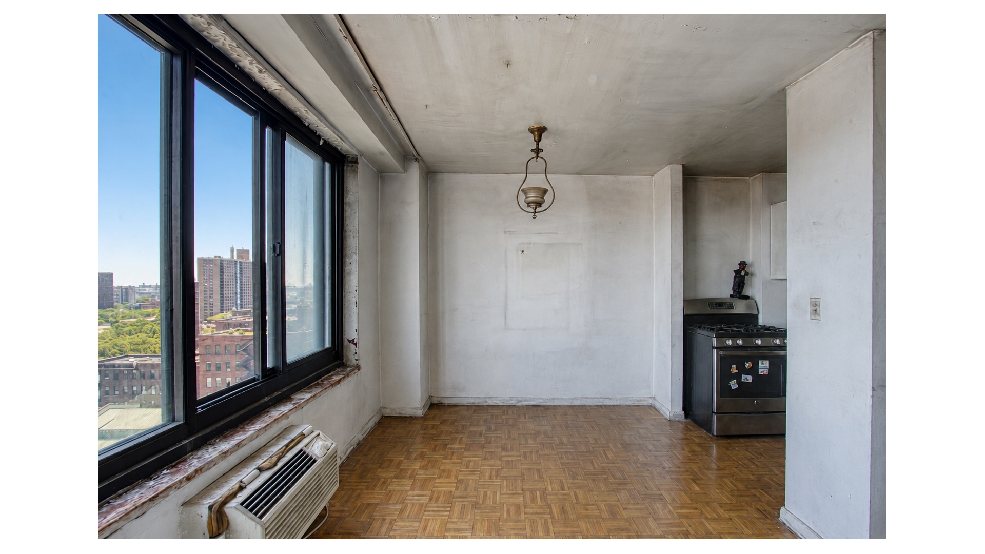 185 Hall Street 1704 Clinton Hill Brooklyn NY 11205