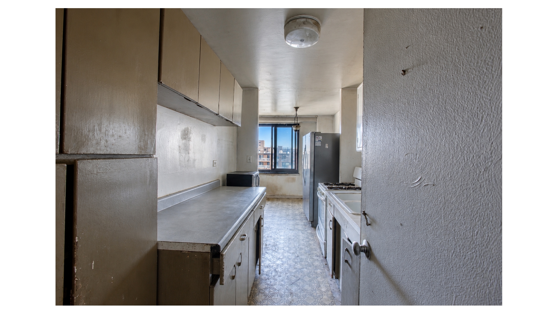 185 Hall Street 1704 Clinton Hill Brooklyn NY 11205