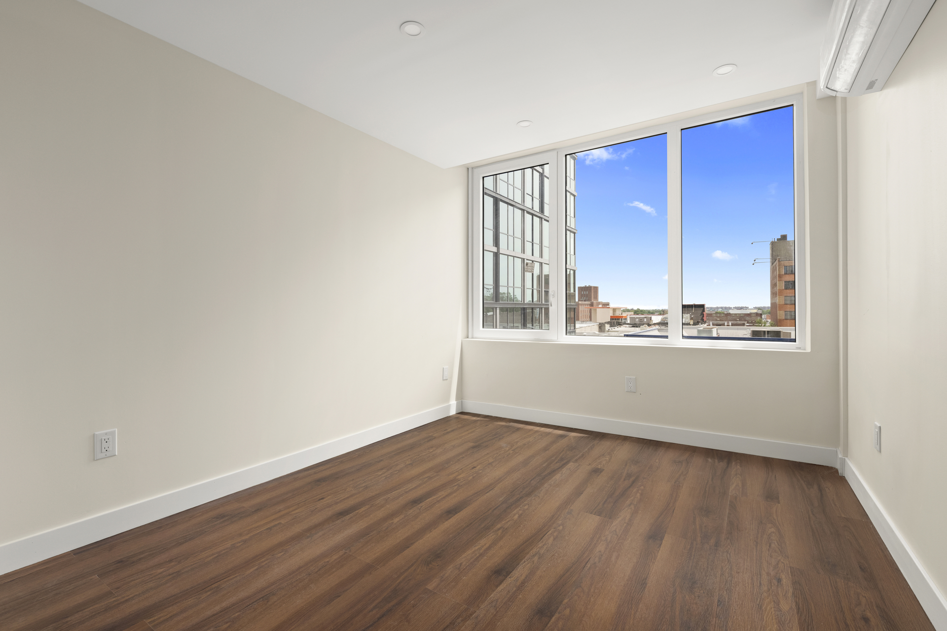 166-13 91st Avenue 6B Richmond Hill Queens NY 11432