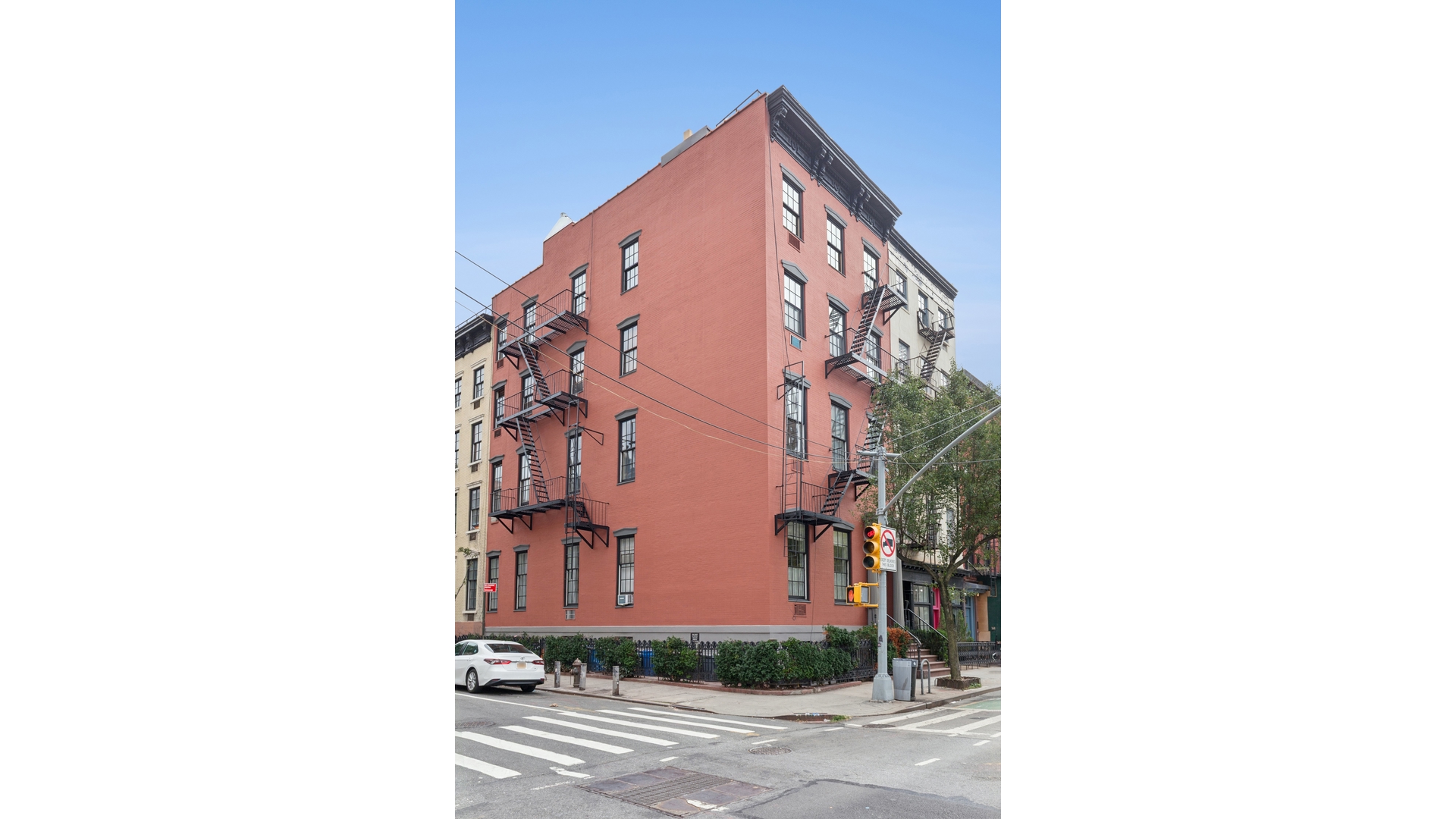 162 Ninth Avenue 3A Chelsea New York NY 10011