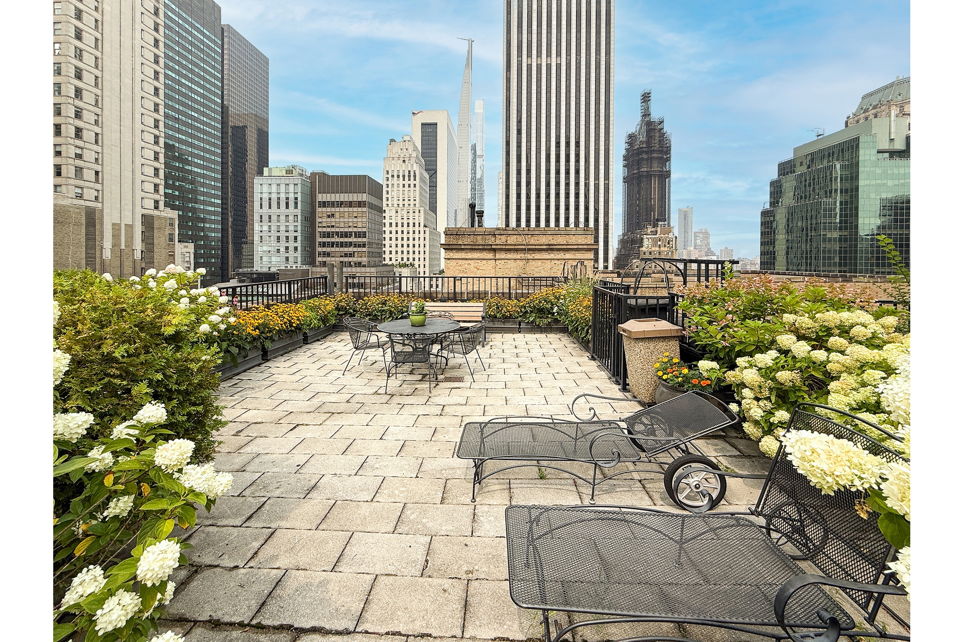 480 Park Avenue Midtown East New York NY 10022