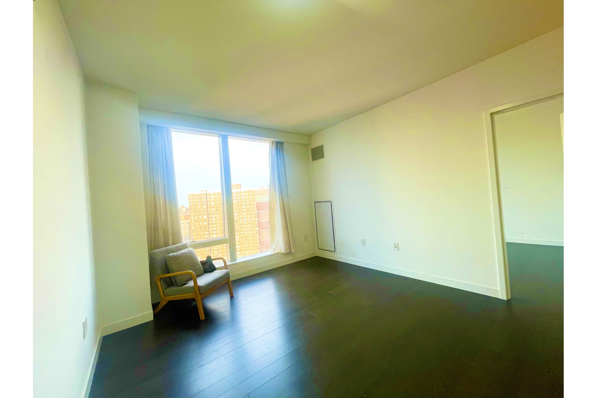 252 South Street 21F Lower East Side New York NY 10002