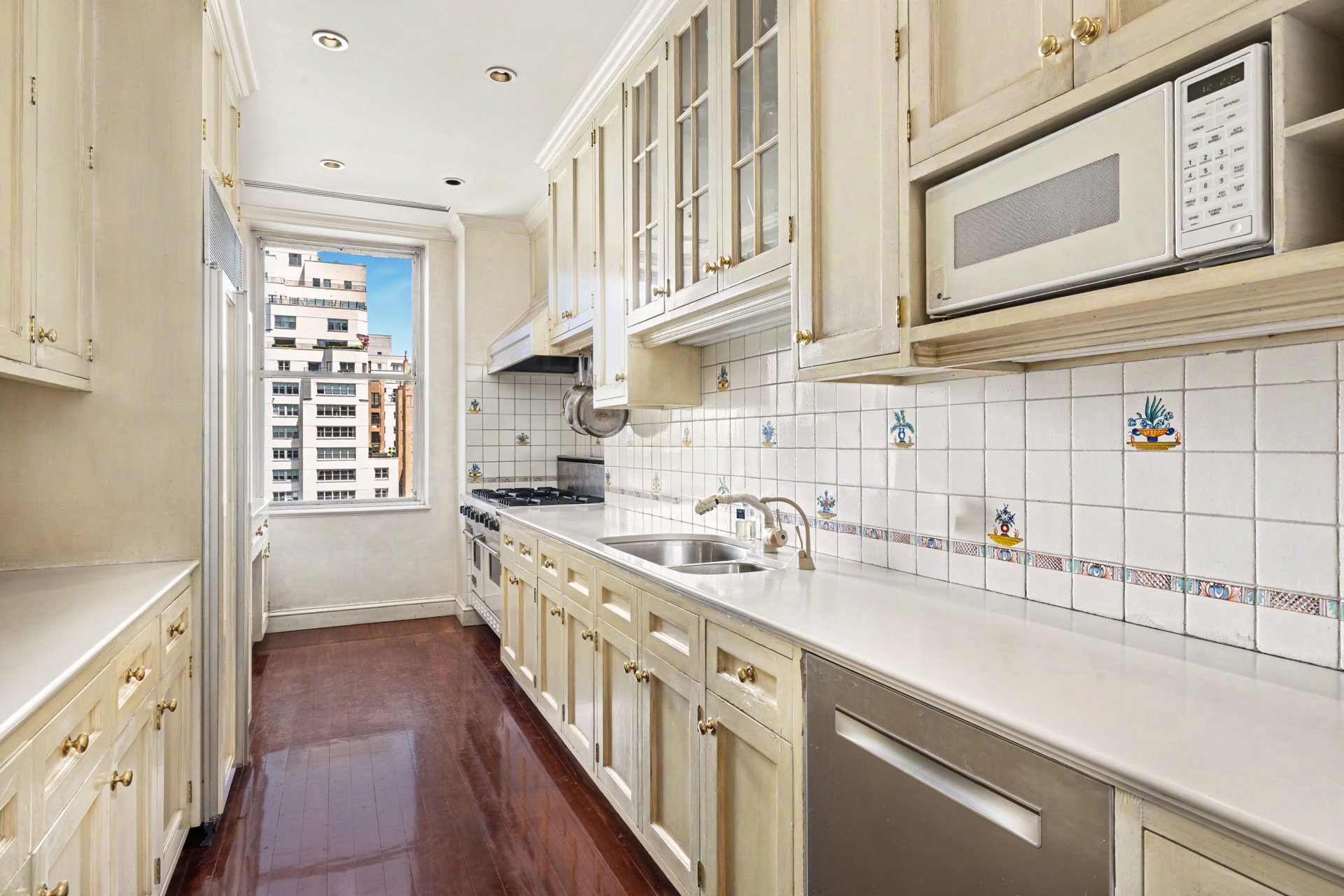 2 East 70th Street 10A Upper East Side New York NY 10021