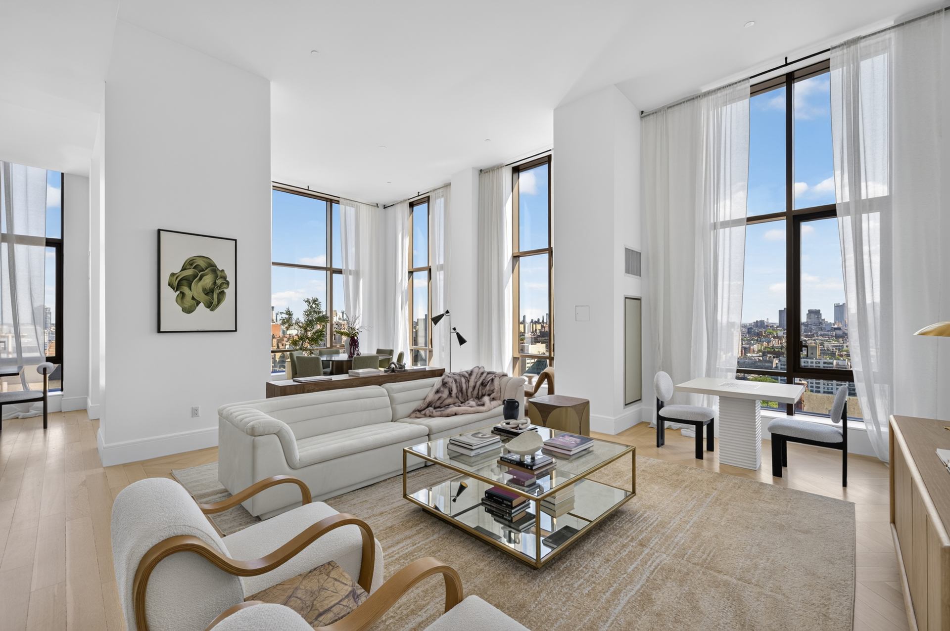 215 East 19th Street 17D Gramercy Park New York NY 10003