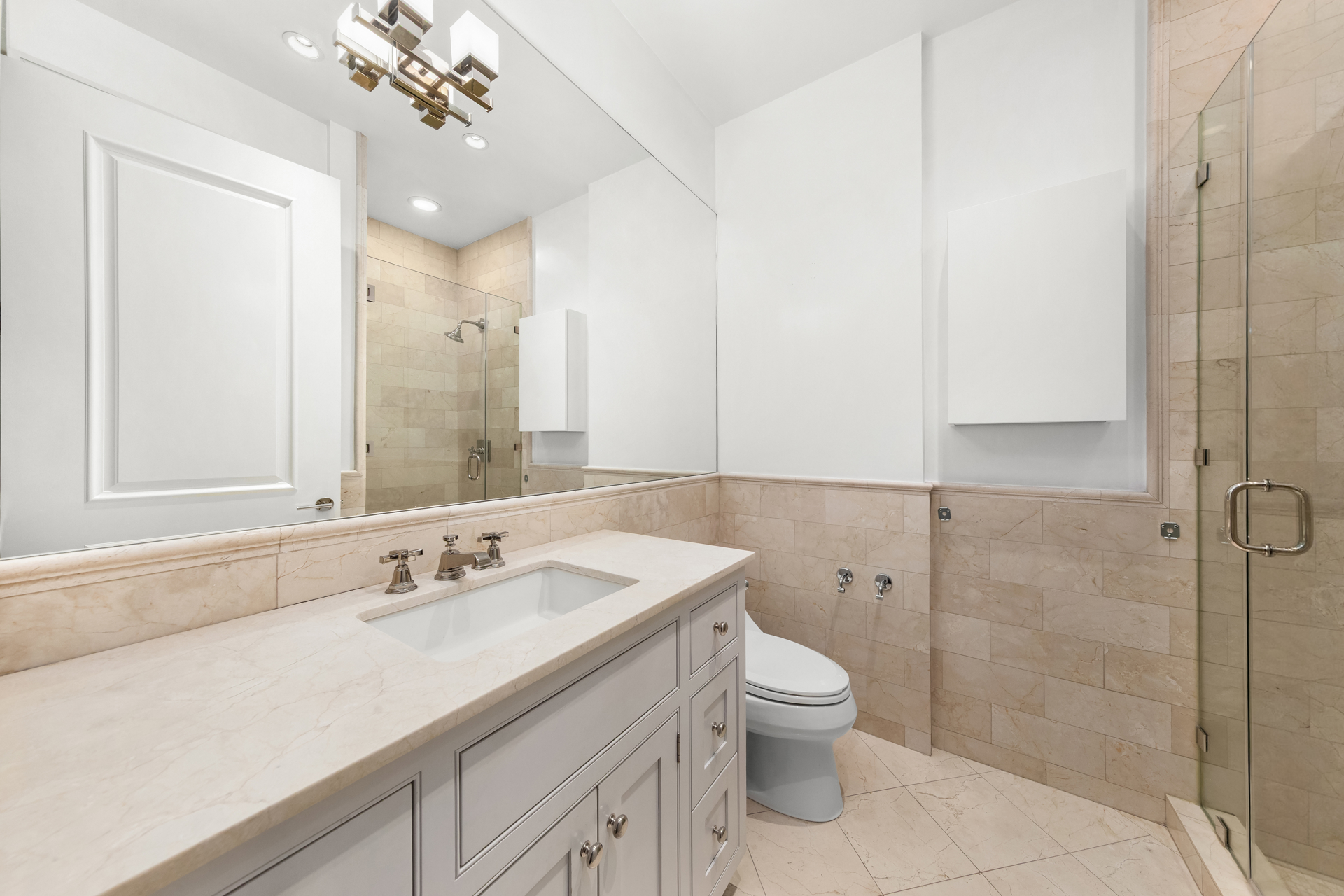 12 East 62nd Street 4 Upper East Side New York NY 10065