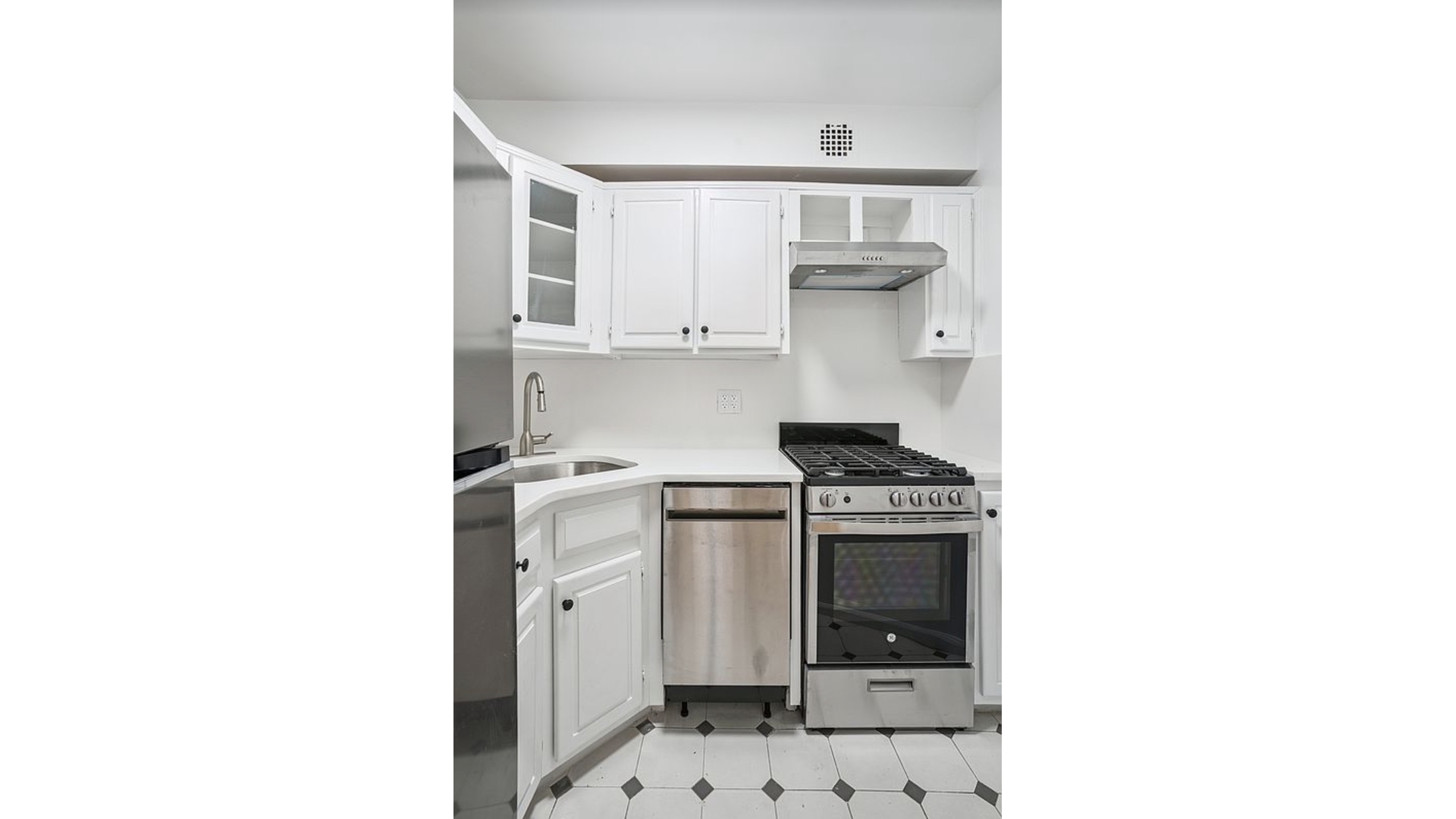 112 West 73rd Street 10W Upper West Side New York NY 10023