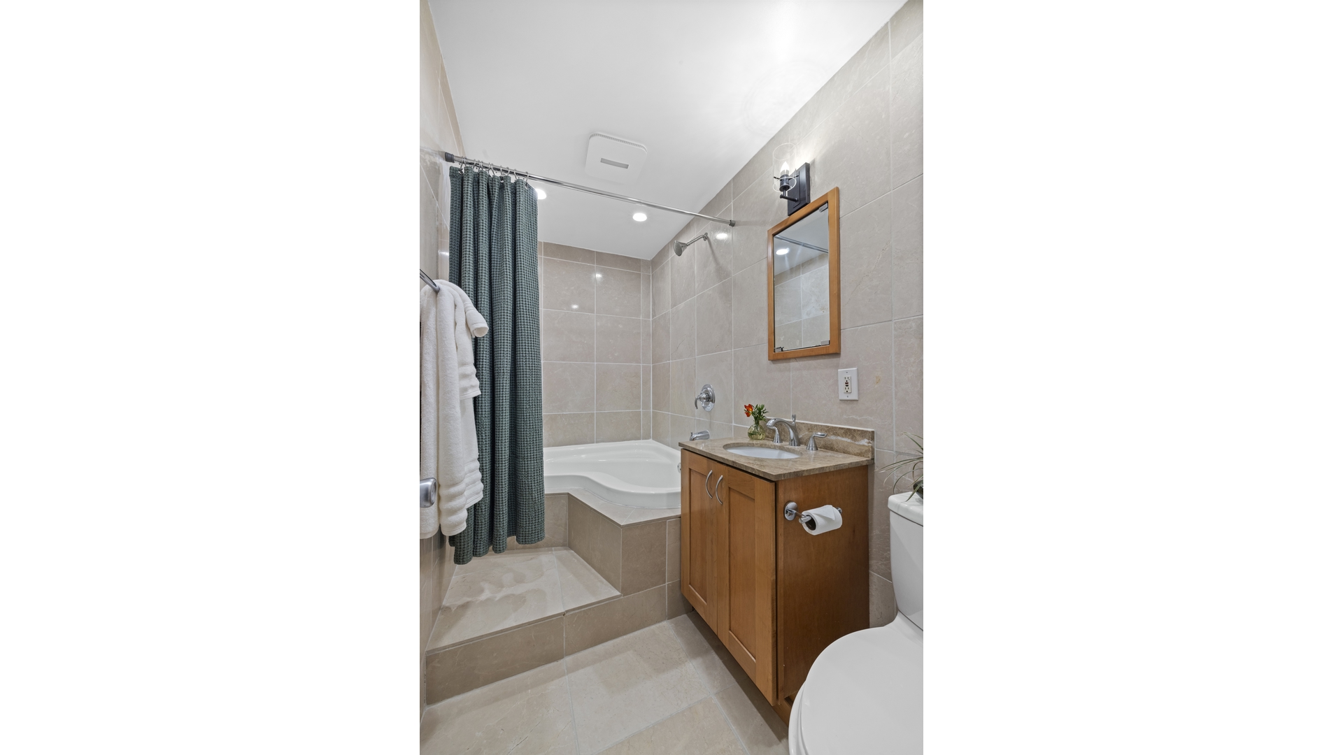 415 Argyle Road Ditmas Park Brooklyn NY 11218