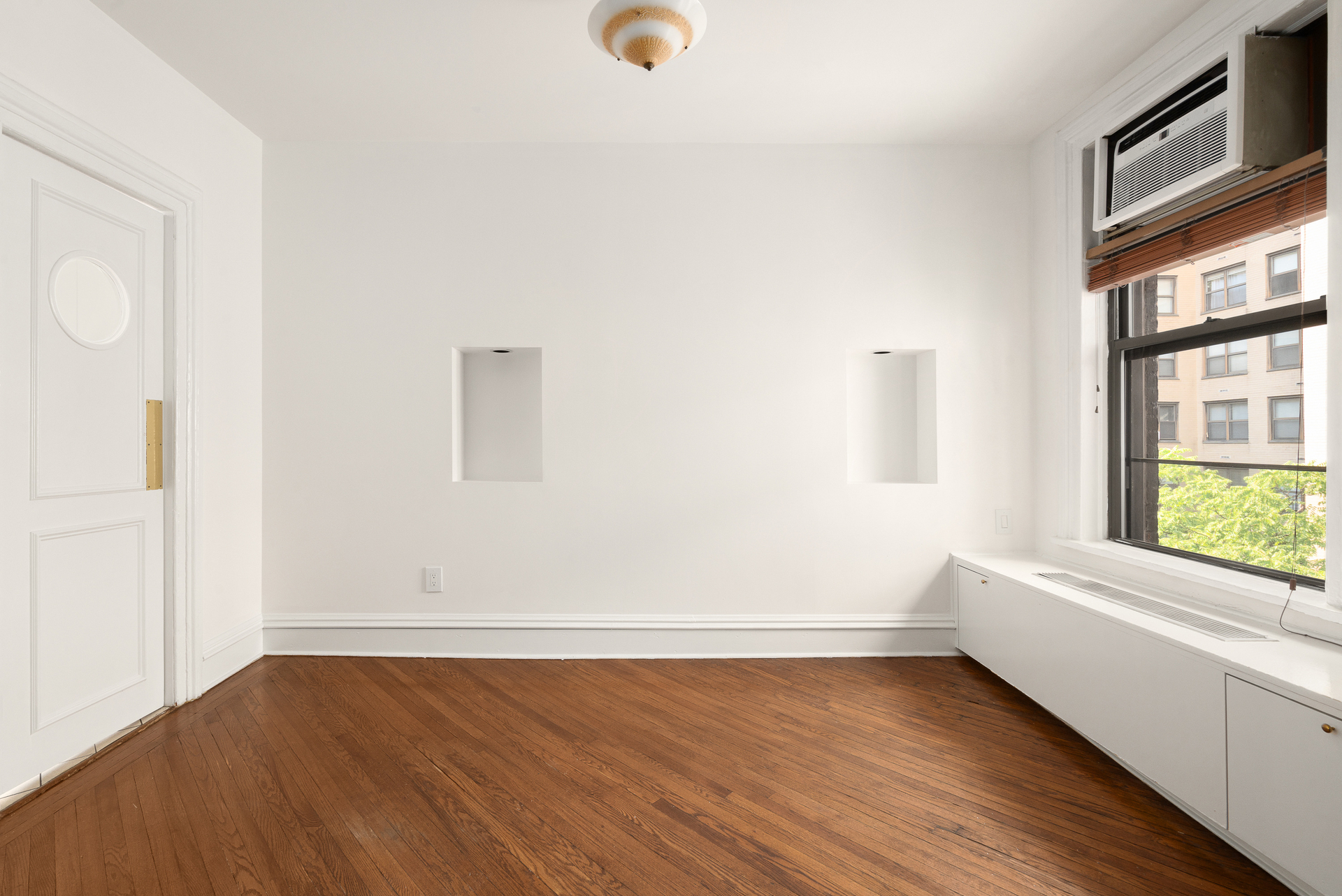 129 East 17th Street 5 Gramercy Park New York NY 10003