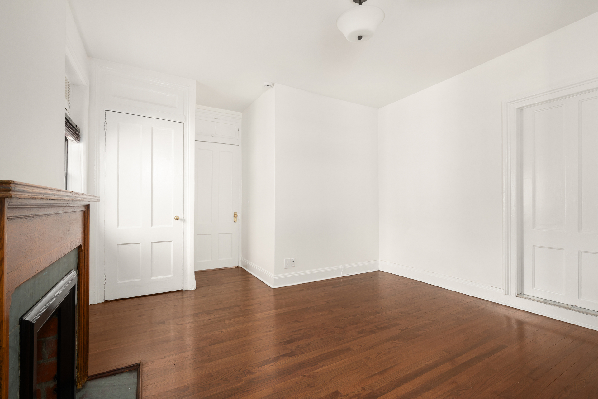 129 East 17th Street 5 Gramercy Park New York NY 10003