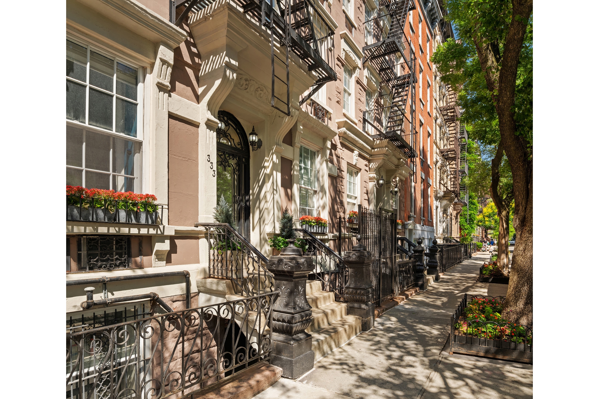 333 West 21st Street 1FE Chelsea New York NY 10011