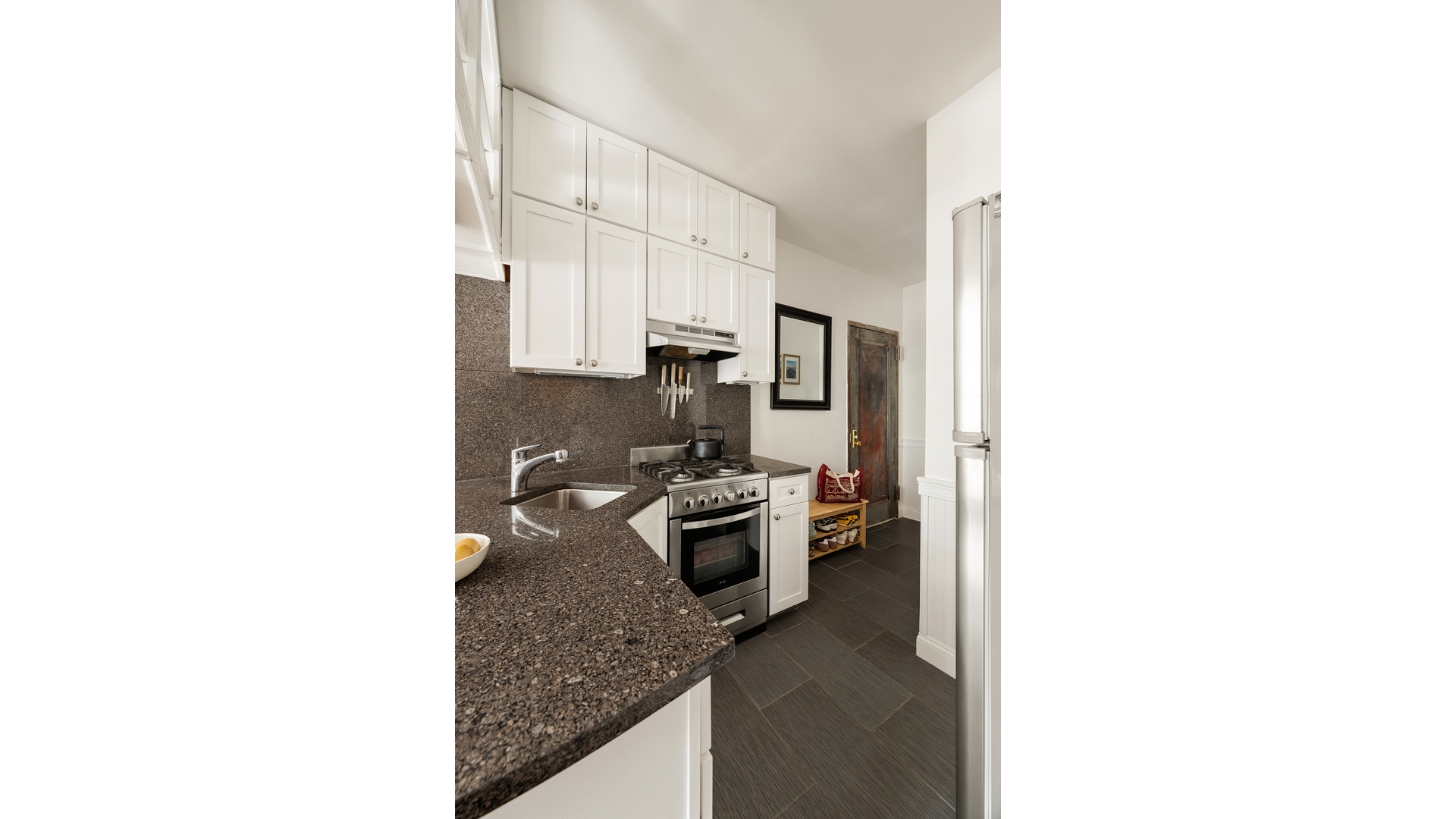 333 West 21st Street 1FE Chelsea New York NY 10011