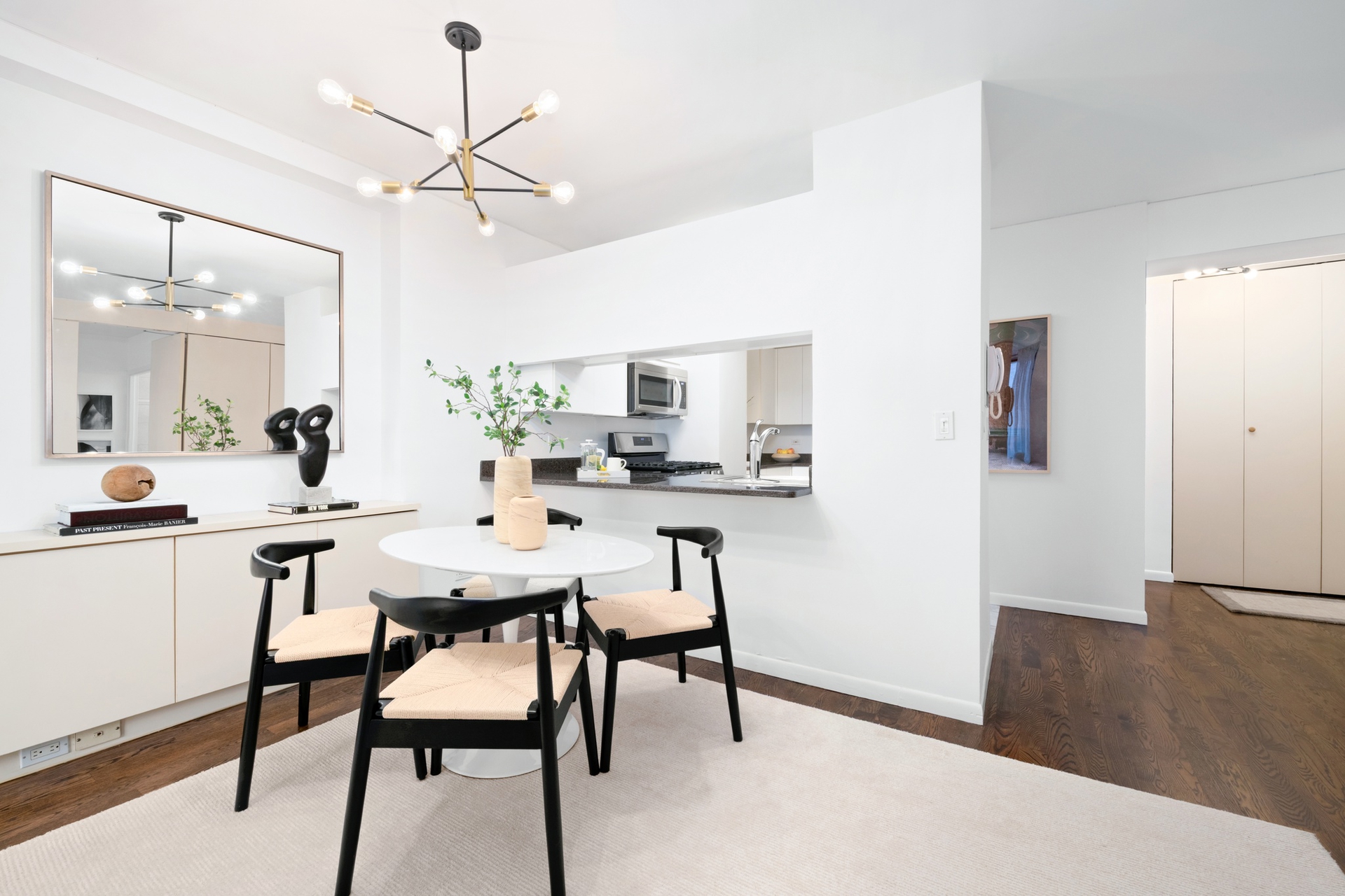 250 East 40th Street Murray Hill New York NY 10016