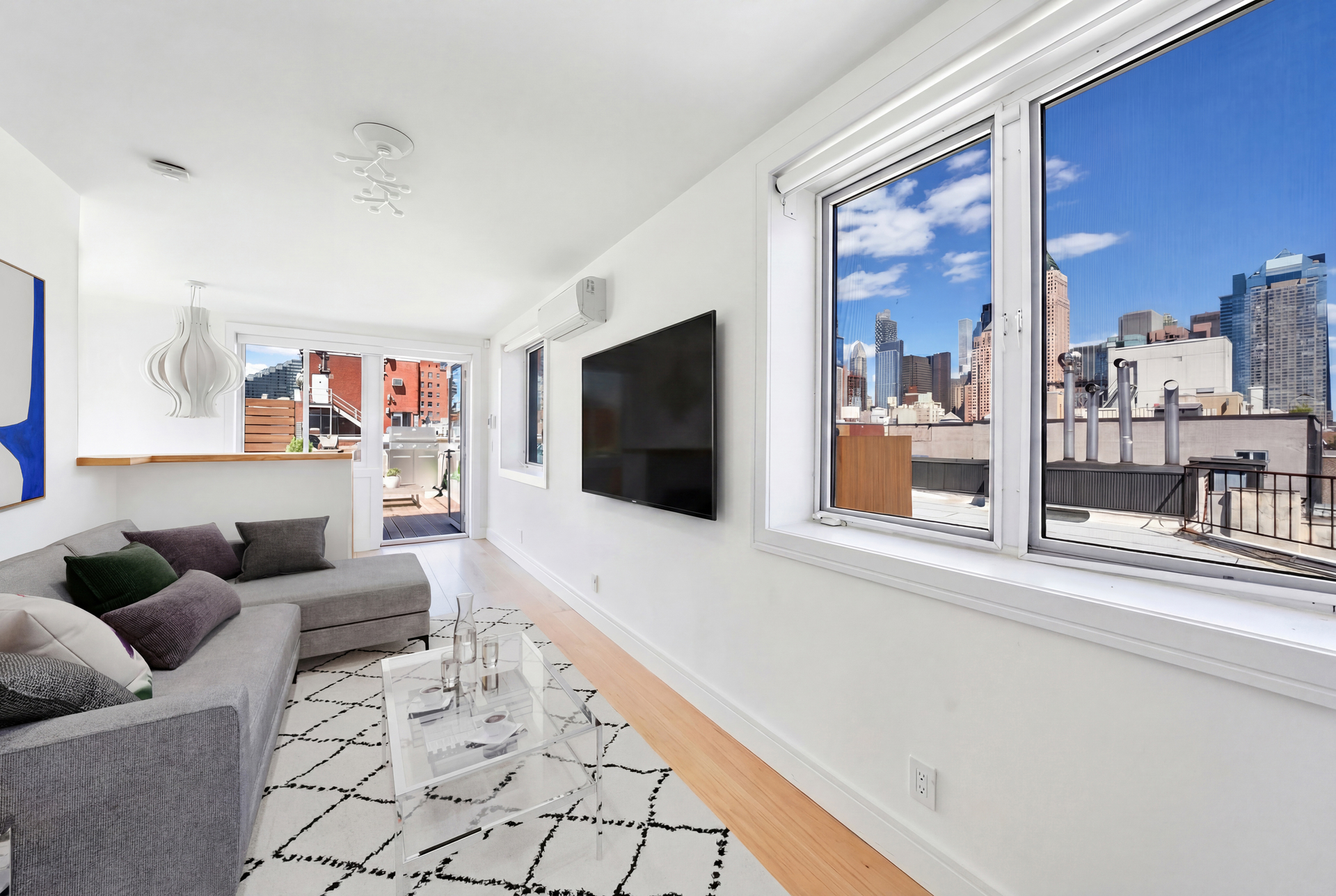 521 West 47th Street 4D Clinton New York NY 10036