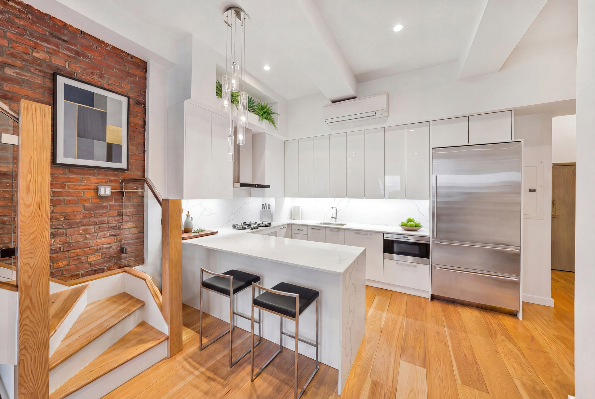 521 West 47th Street 4D Clinton New York NY 10036