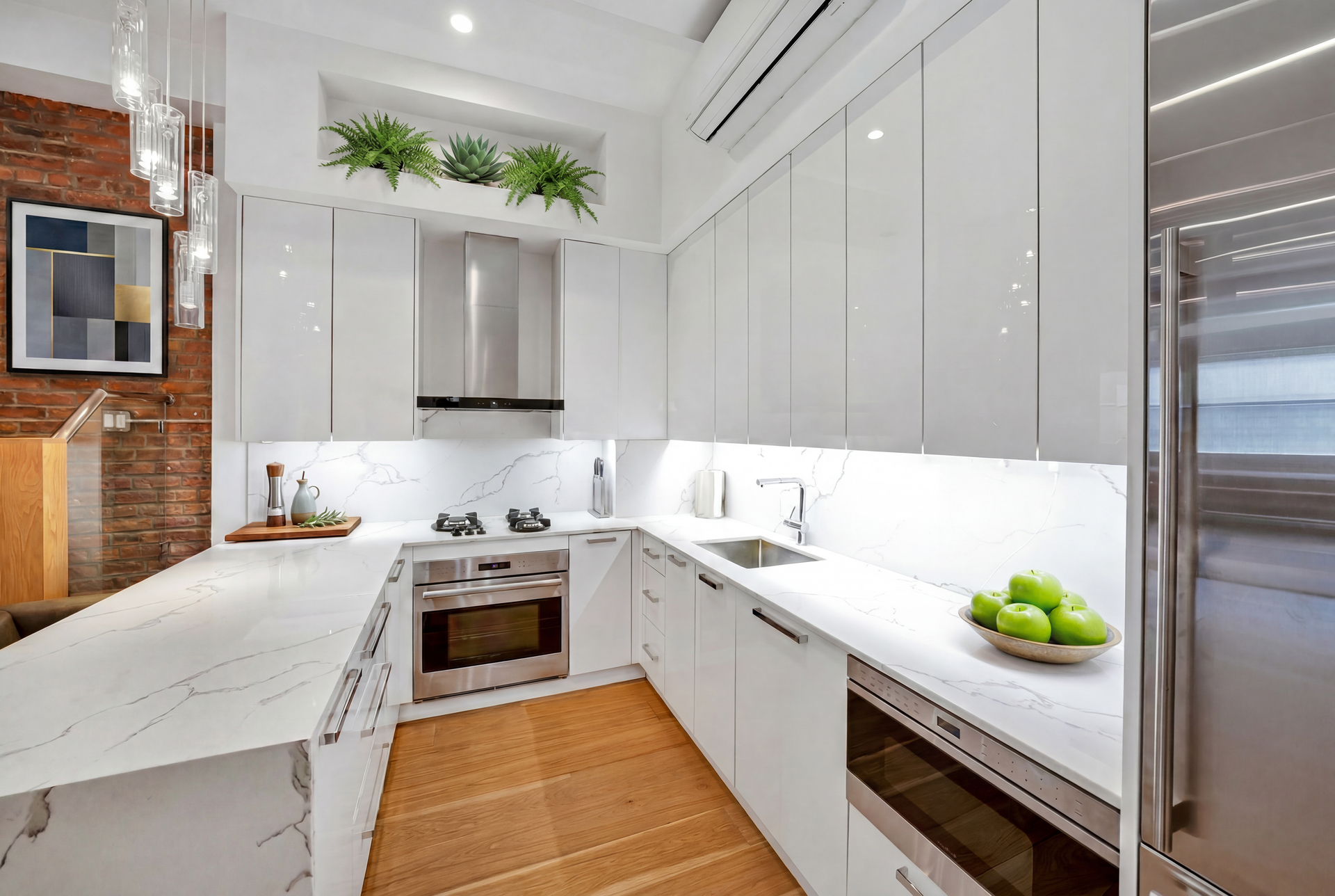 521 West 47th Street 4D Clinton New York NY 10036