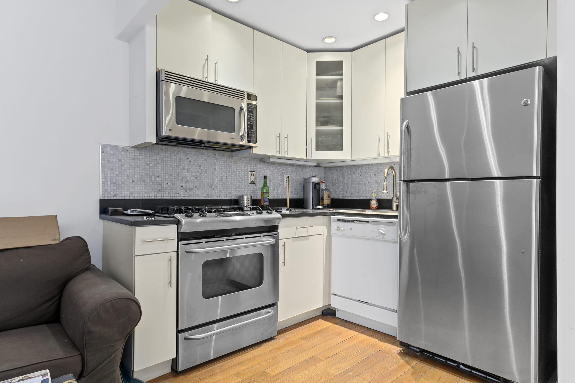 159 Bleecker Street 6C Greenwich Village New York NY 10012