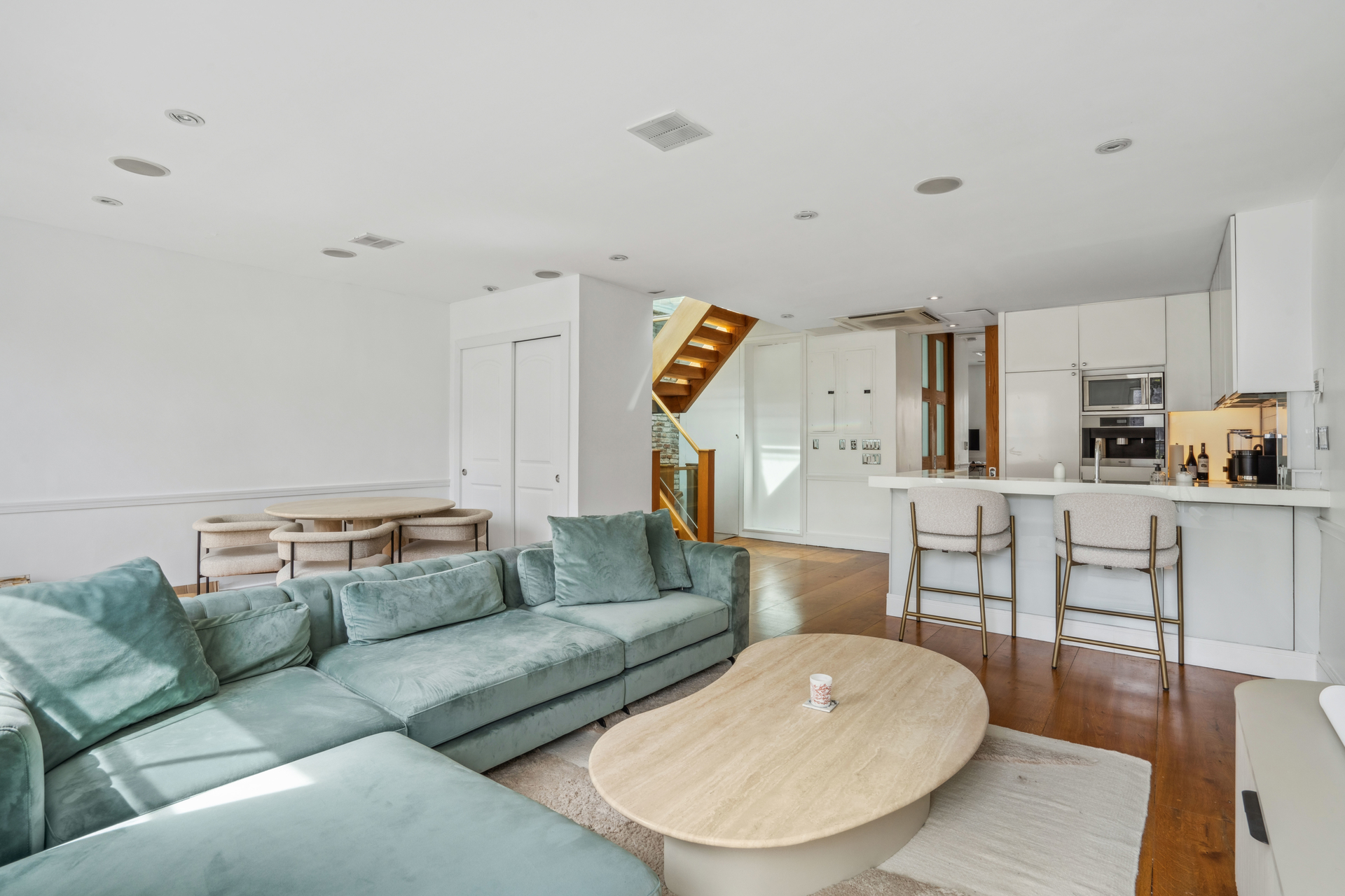 221 West 13th Street PH W. Greenwich Village New York NY 10011