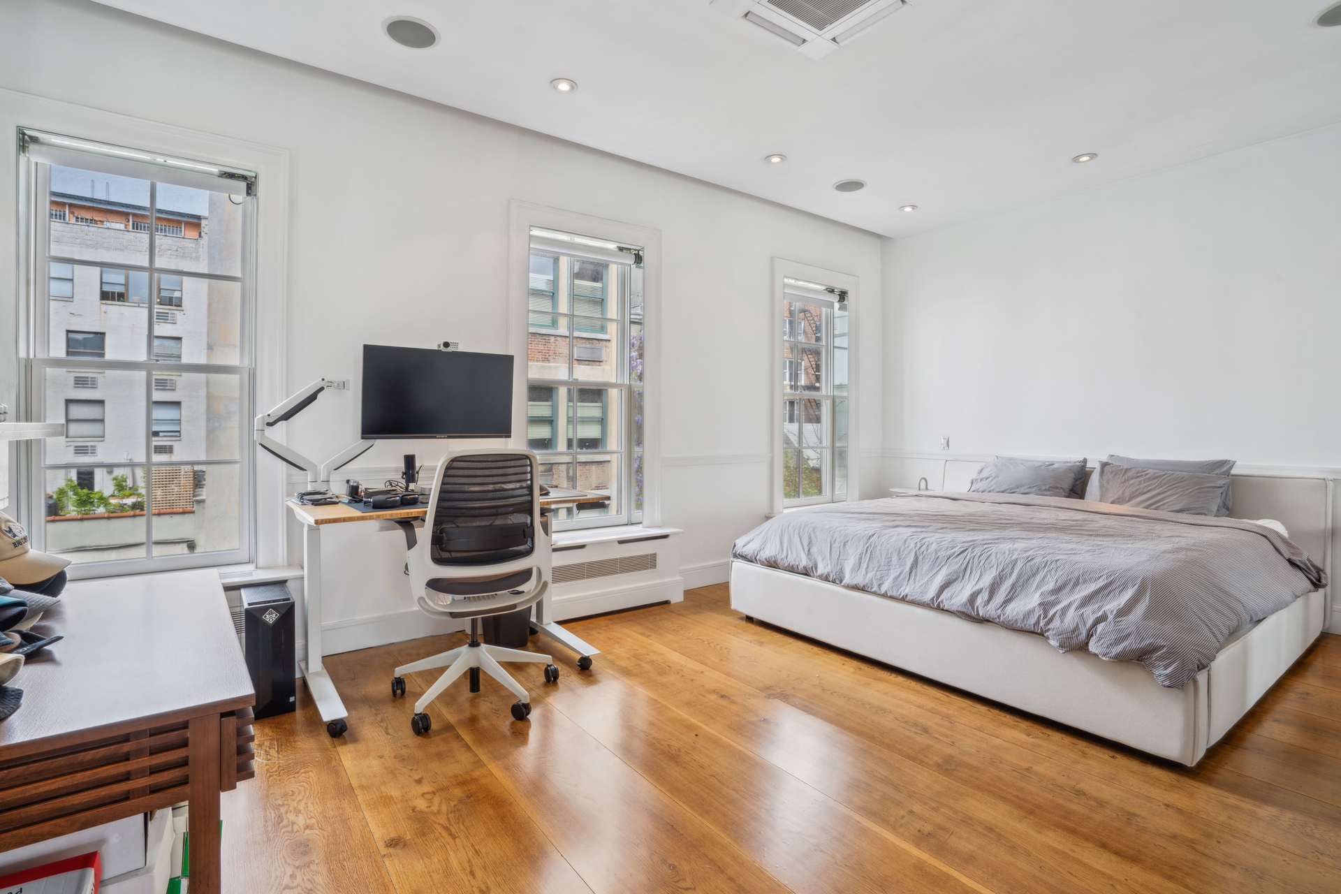 221 West 13th Street PH W. Greenwich Village New York NY 10011