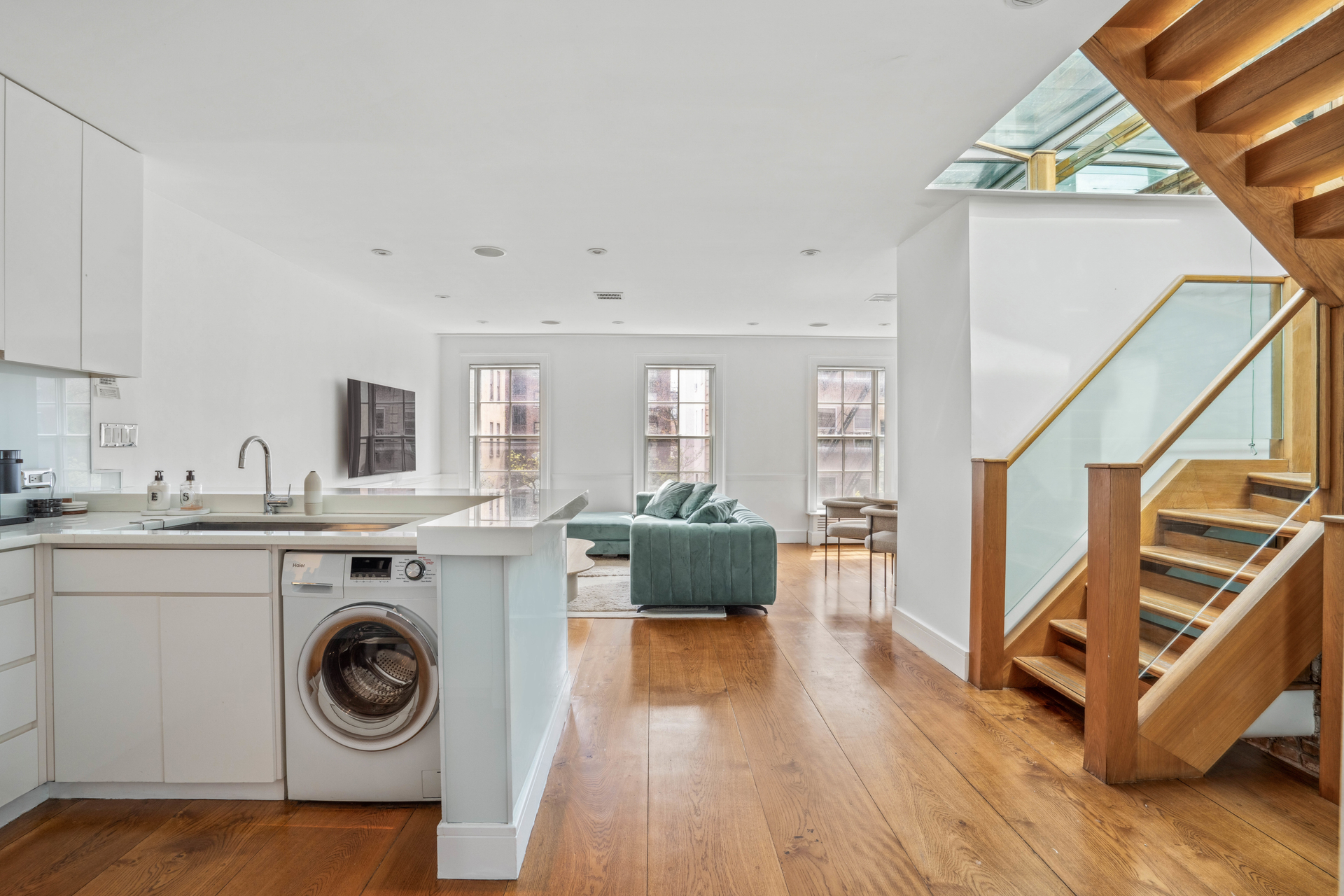 221 West 13th Street PH W. Greenwich Village New York NY 10011