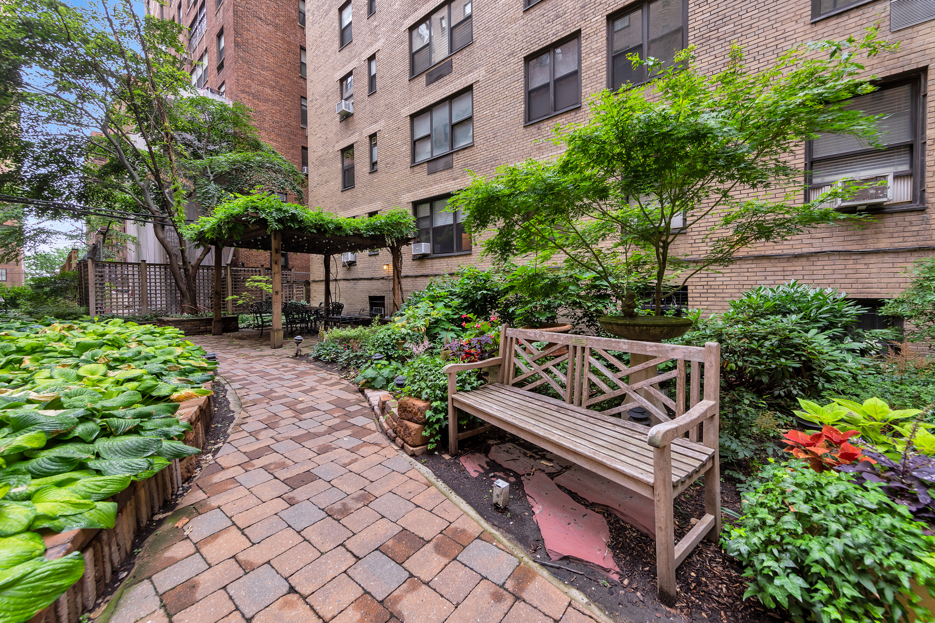424 East 52nd Street 3A Beekman Place New York NY 10022