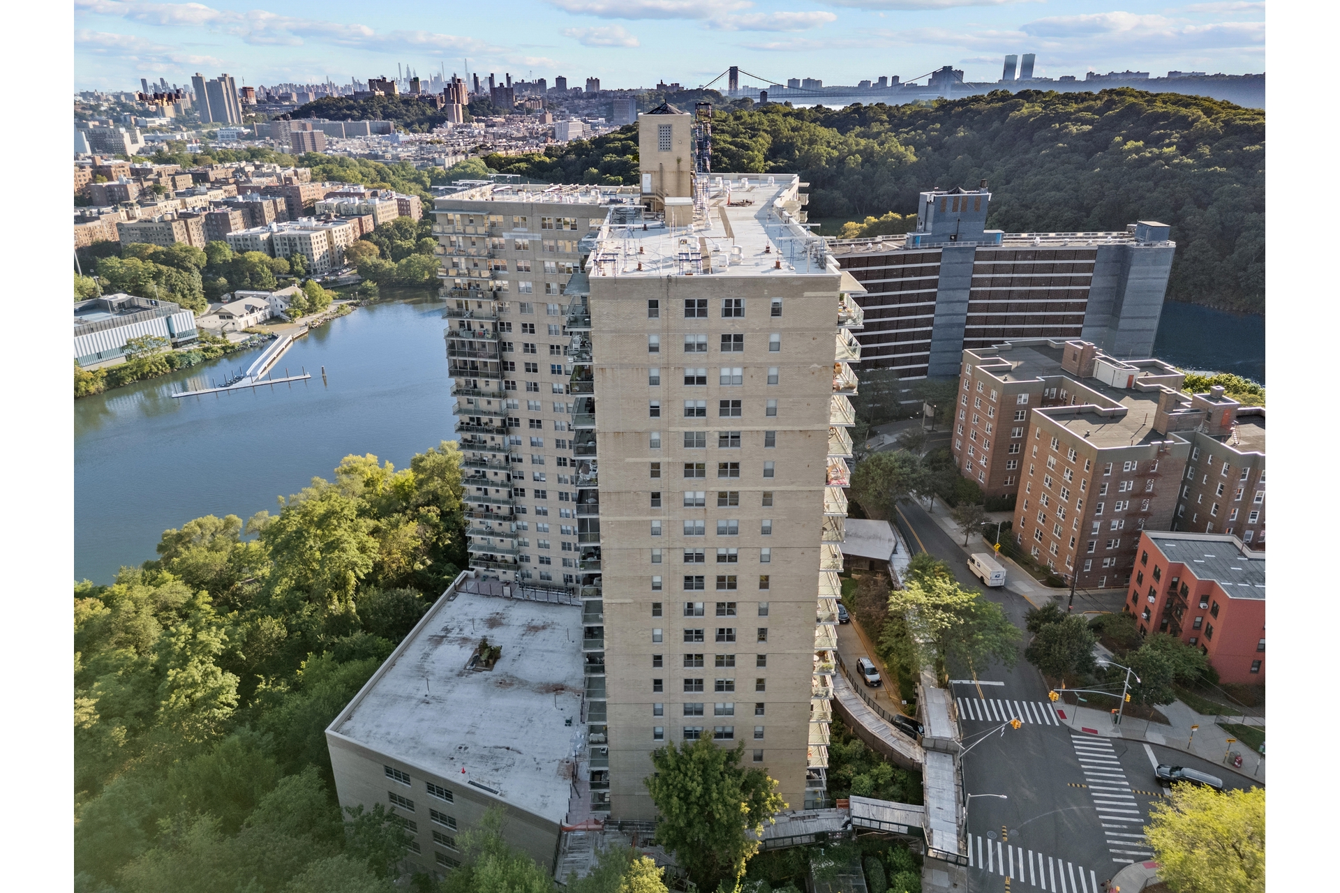 2500 Johnson Avenue 11P Spuyten Duyvil Bronx NY 10463