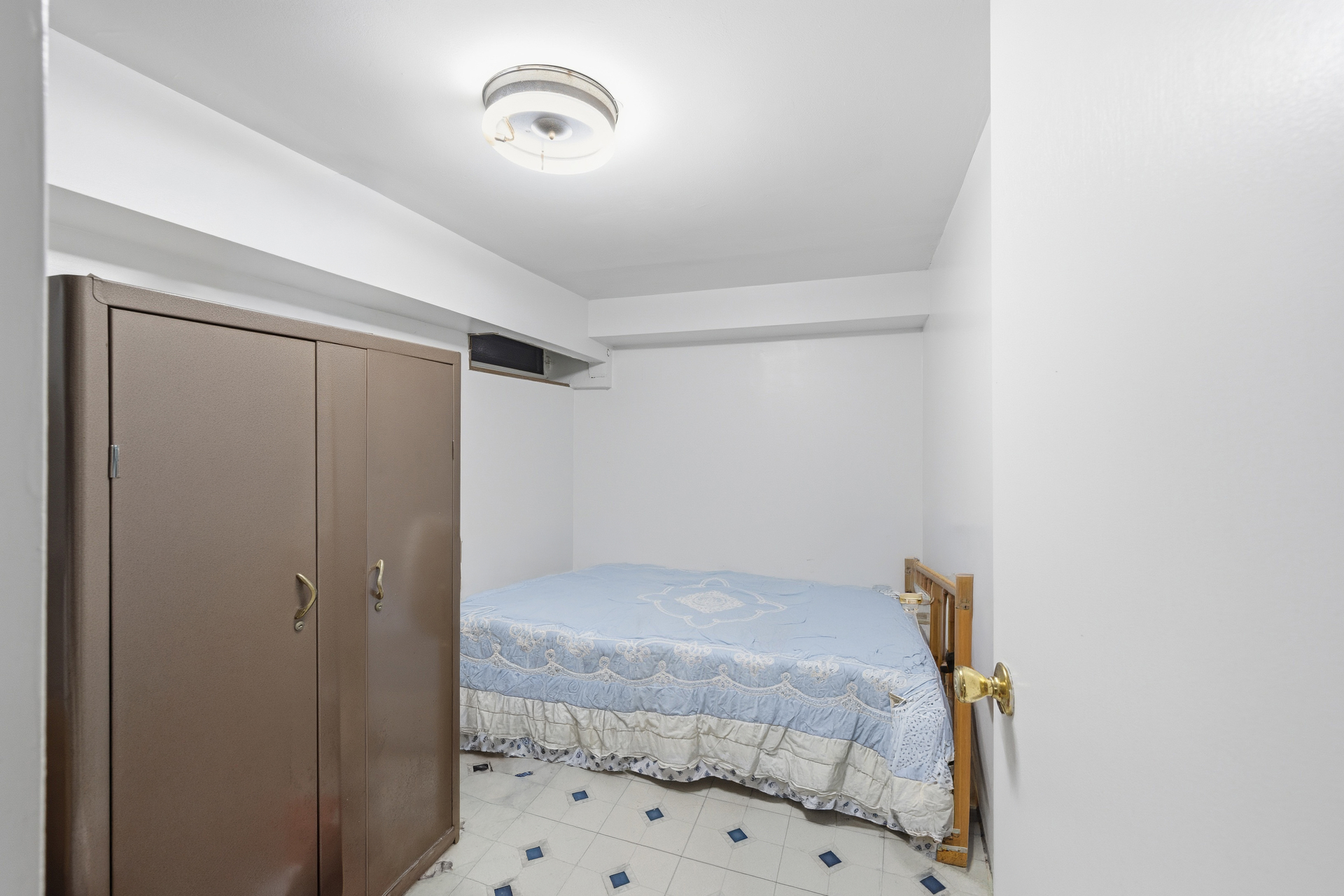 2019 Avenue R Madison Brooklyn NY 11229