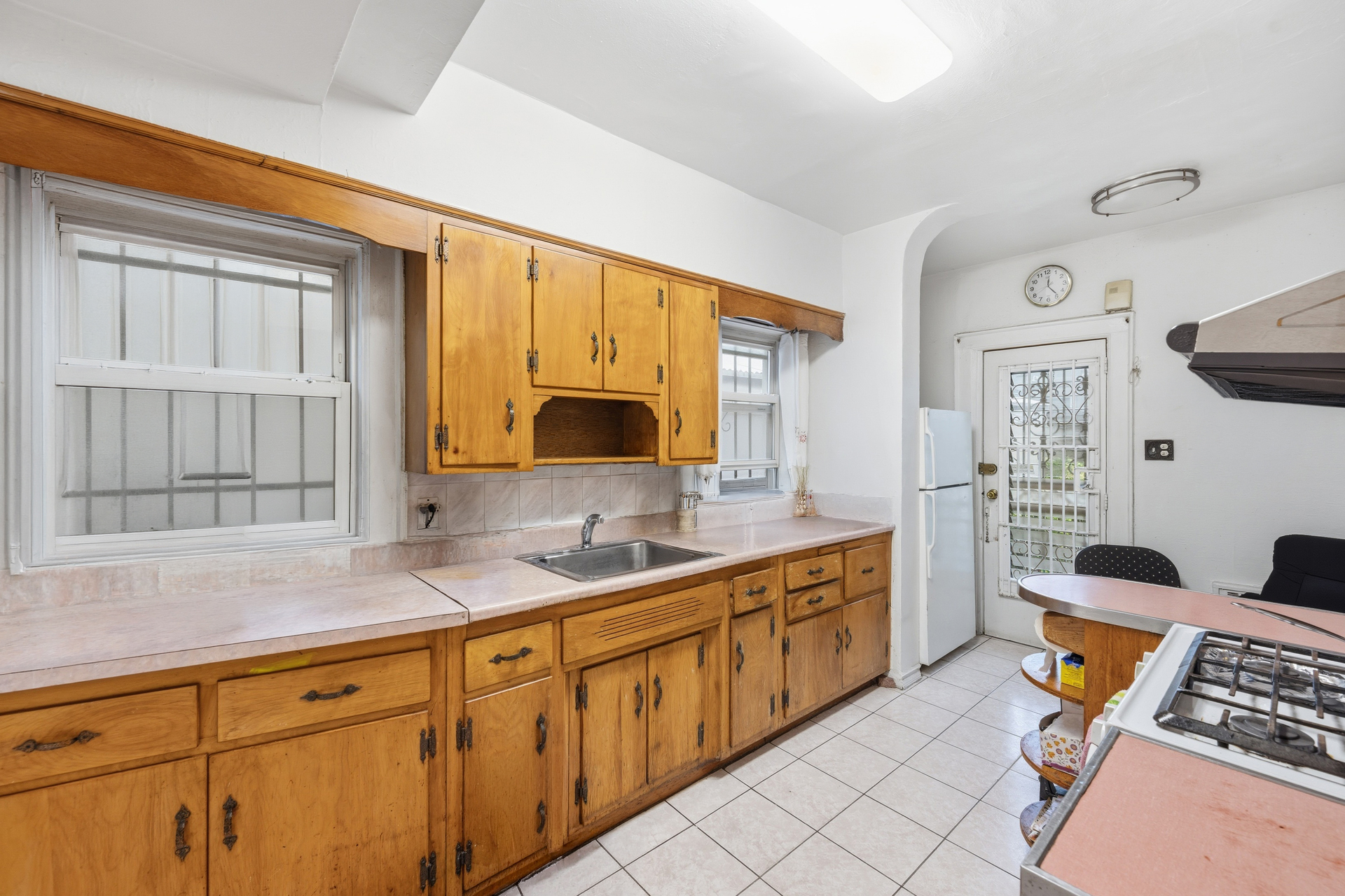 2019 Avenue R Madison Brooklyn NY 11229