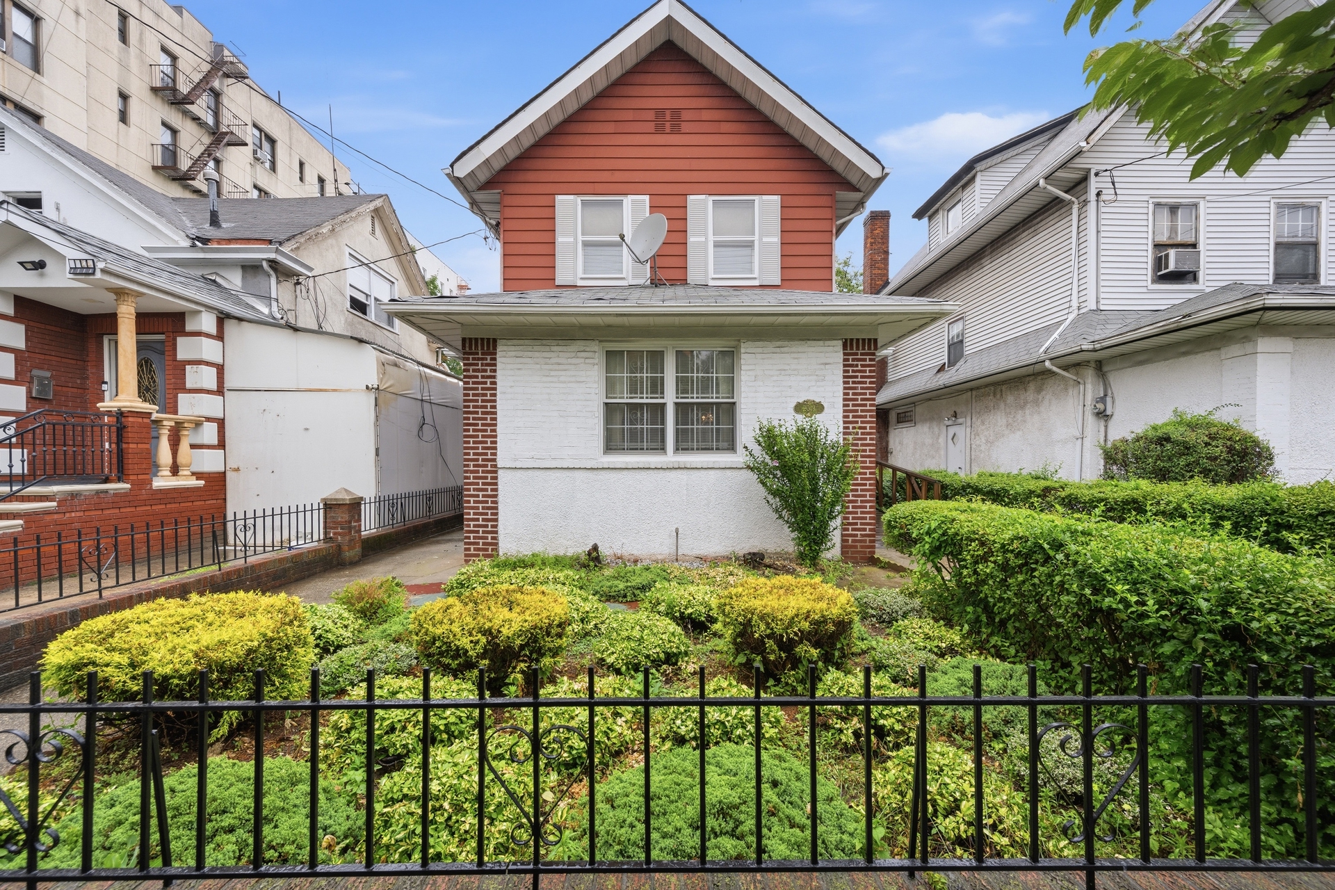 2019 Avenue R Madison Brooklyn NY 11229