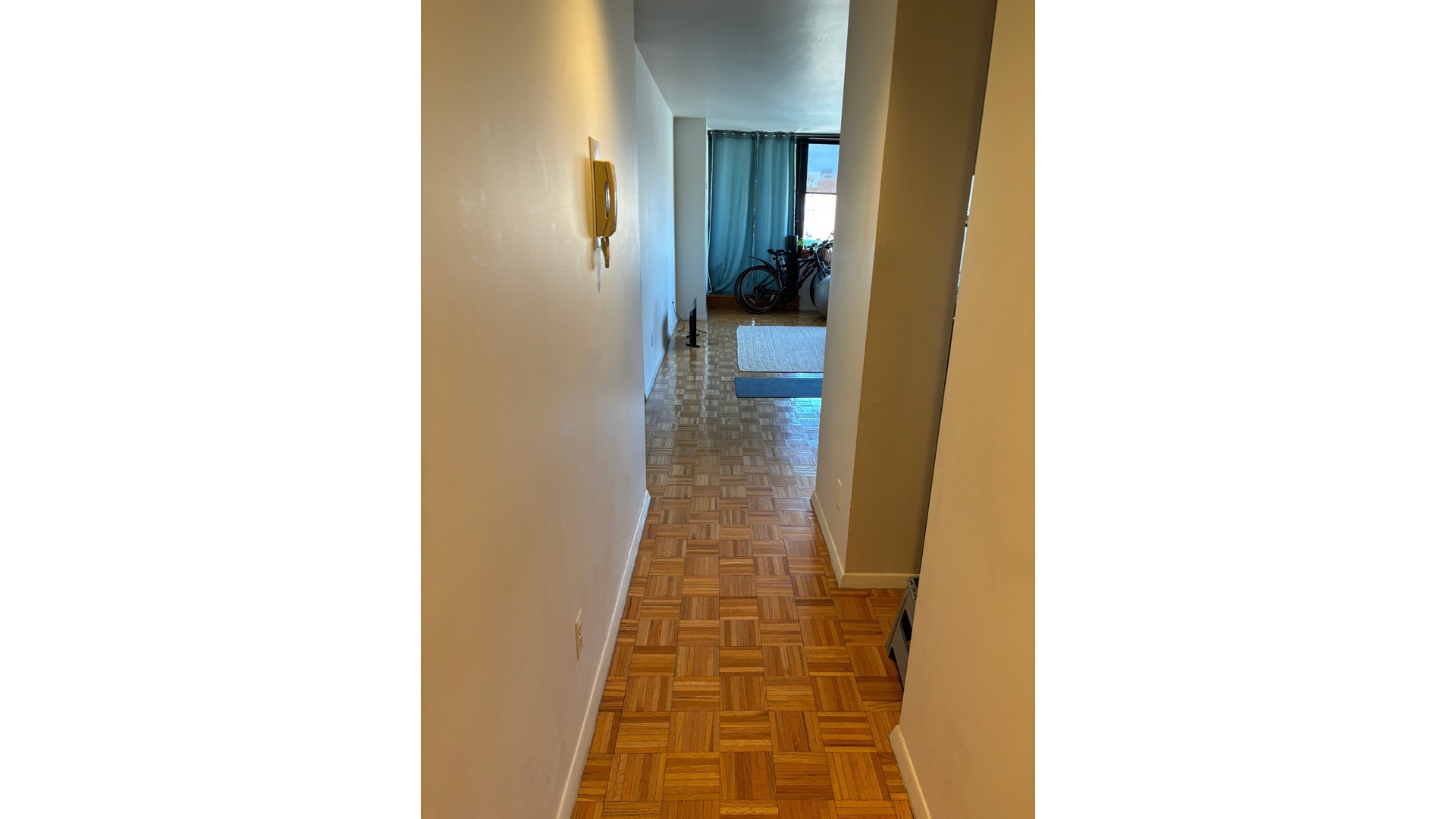 303 East 60th Street 18F Upper East Side New York NY 10022