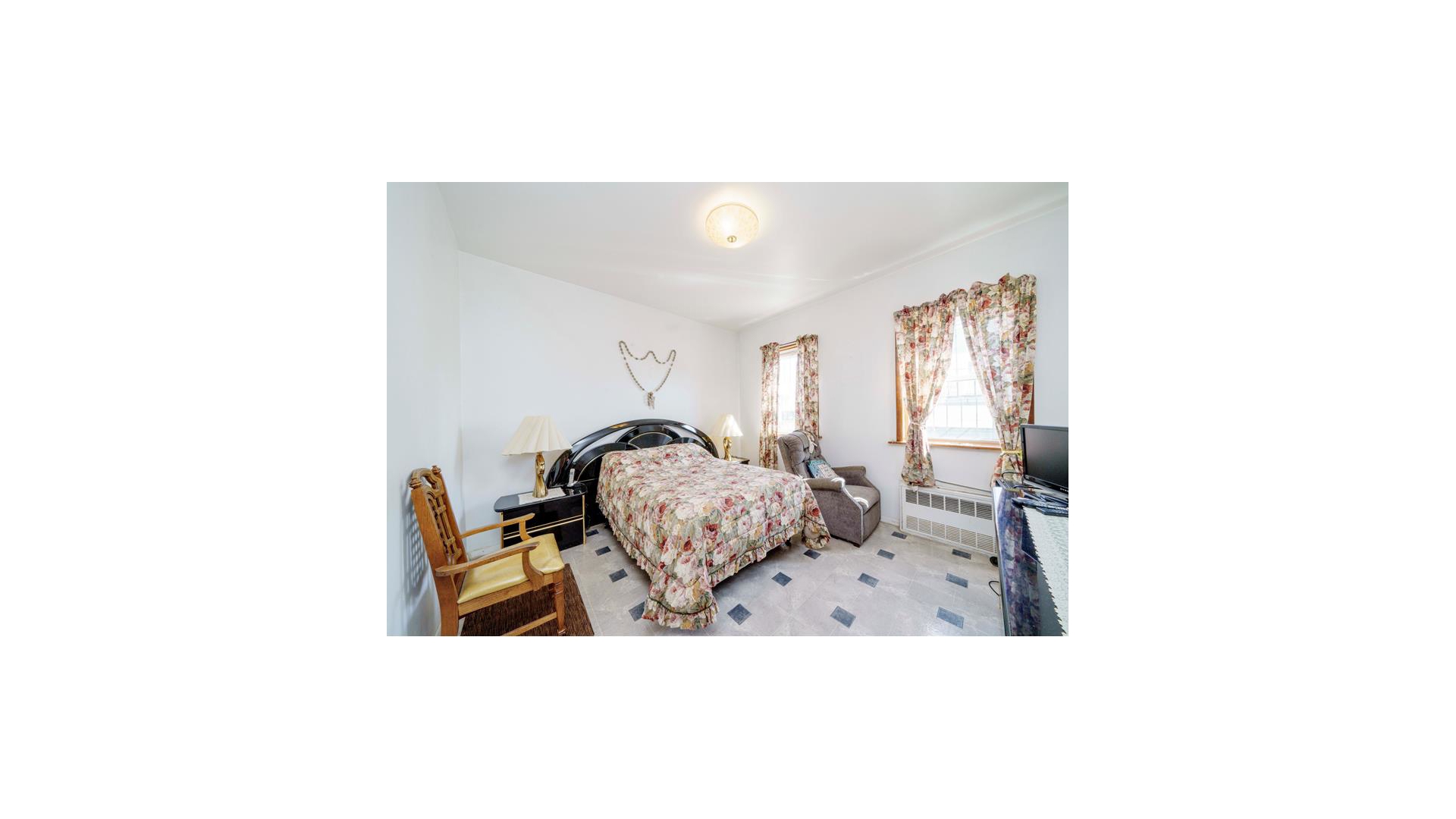 2053 West 13th Street Gravesend Brooklyn NY 11223