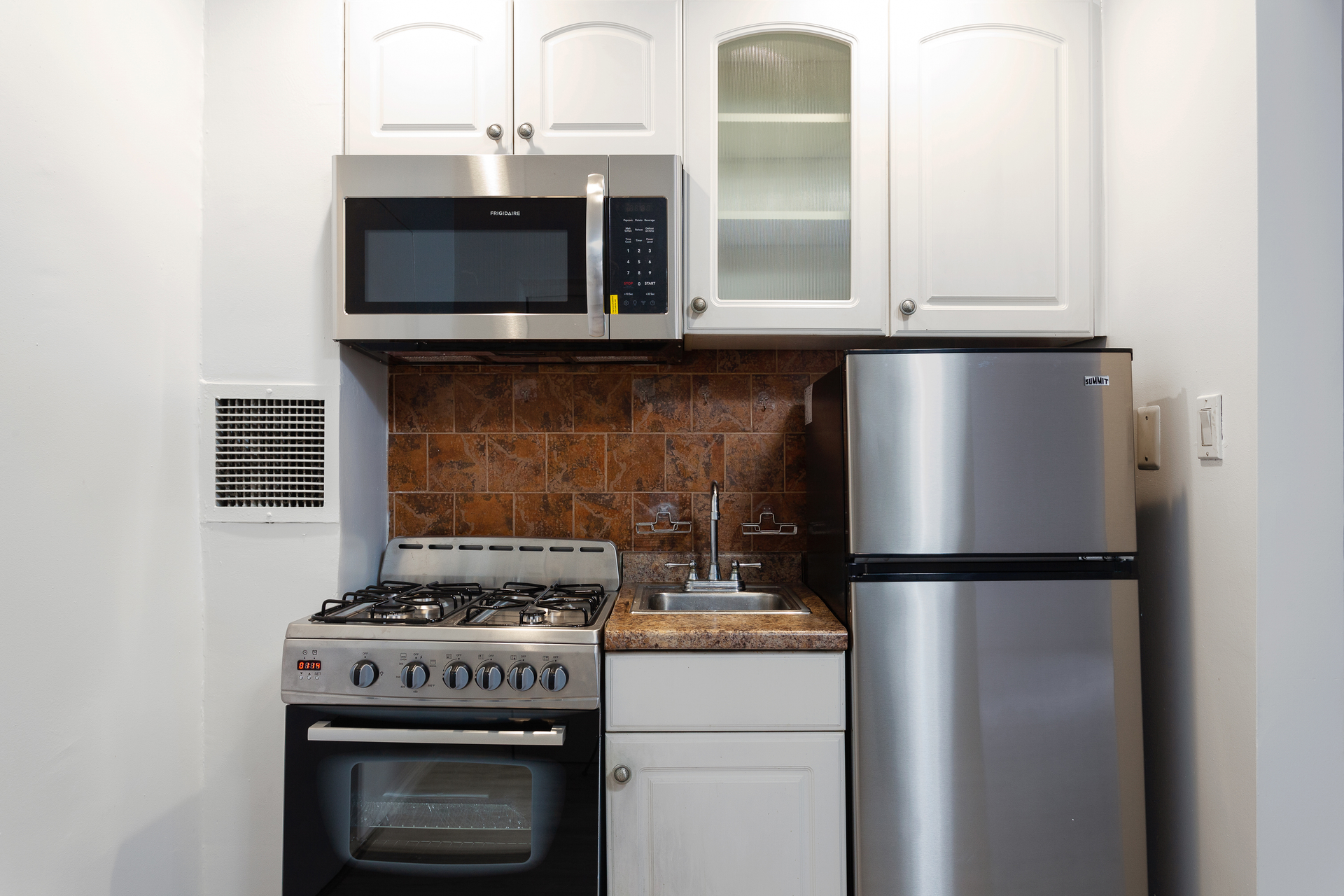 1420 York Avenue 3H Upper East Side New York NY 10021