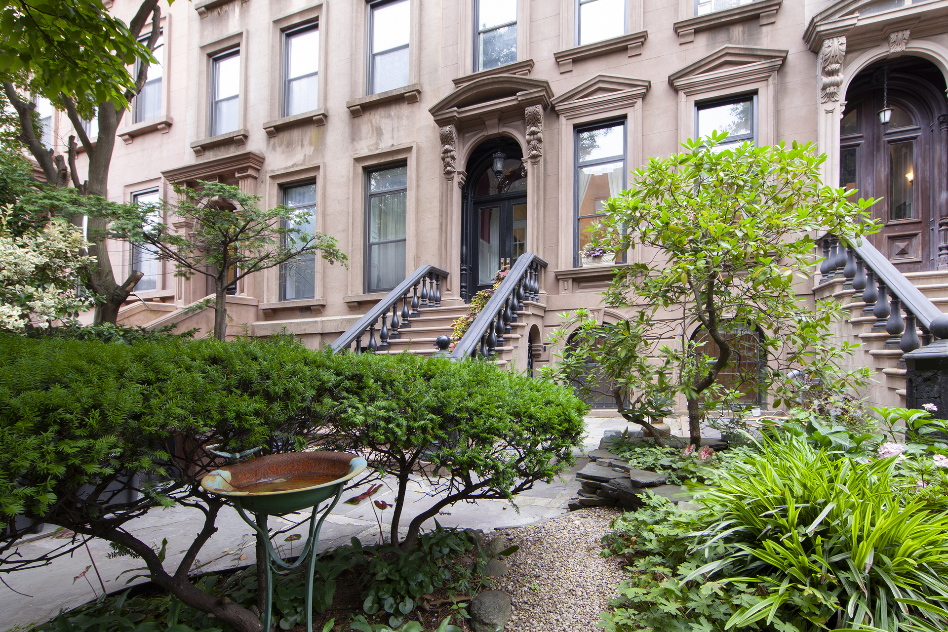 72 1st Place 1 Carroll Gardens Brooklyn NY 11231