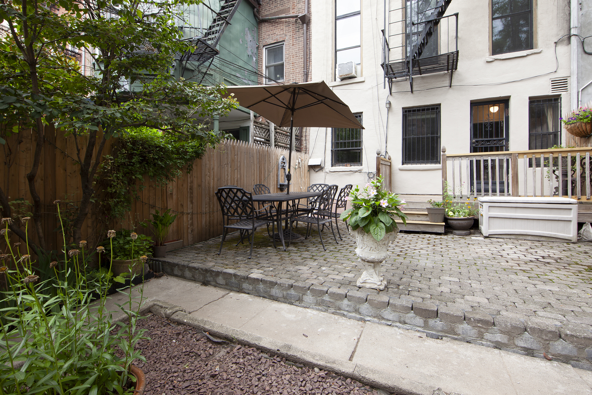72 1st Place 1 Carroll Gardens Brooklyn NY 11231