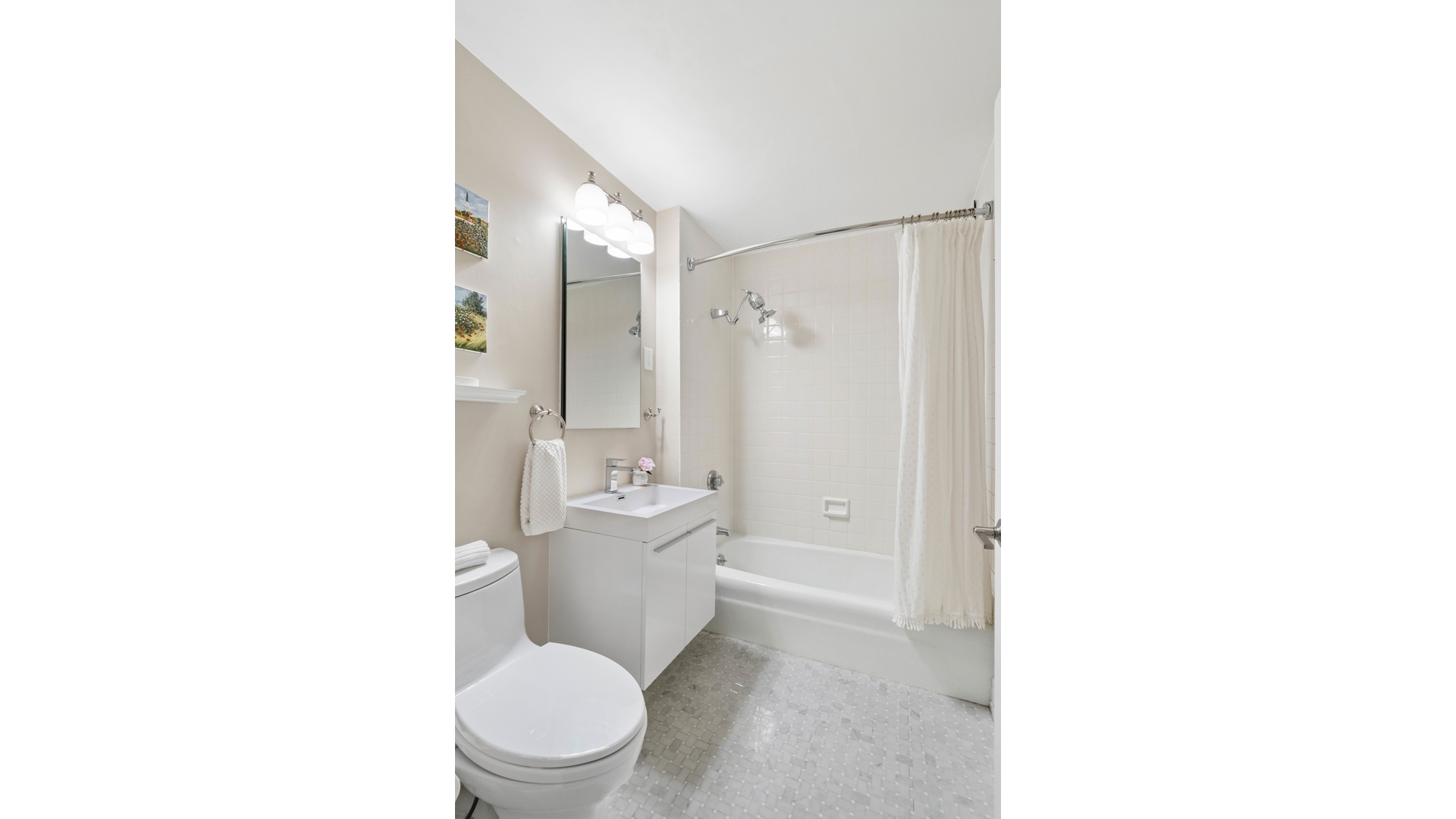 85 Eighth Avenue 3F Chelsea New York NY 10011