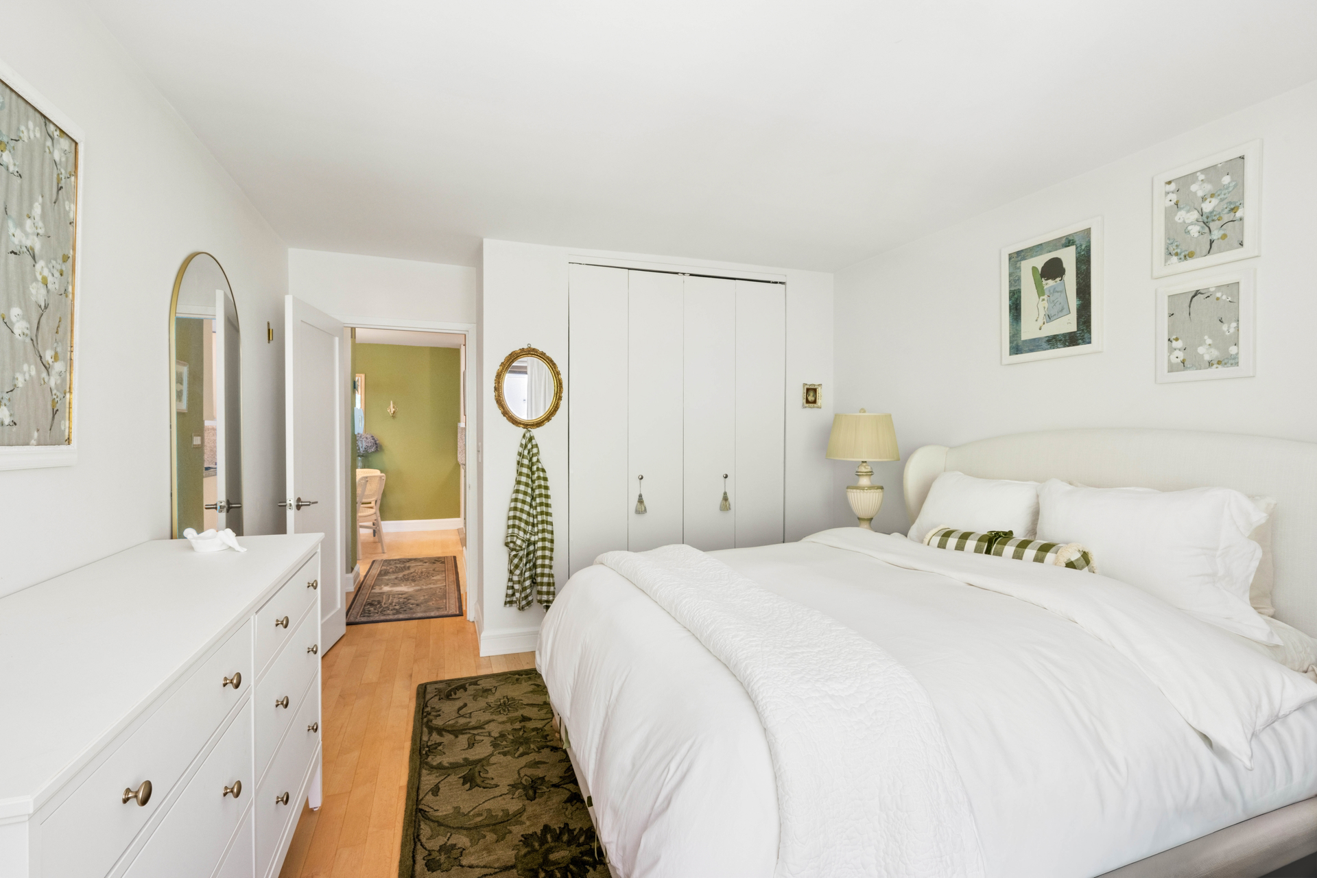 85 Eighth Avenue 3F Chelsea New York NY 10011