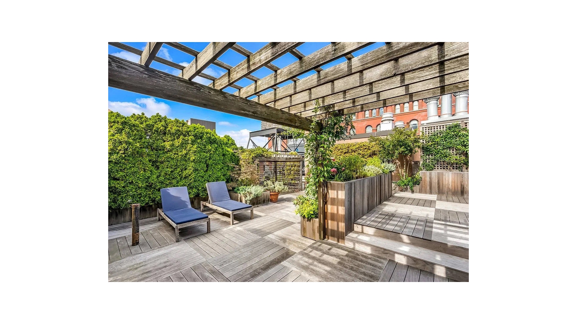 111 Barrow Street 3D W. Greenwich Village New York NY 10014