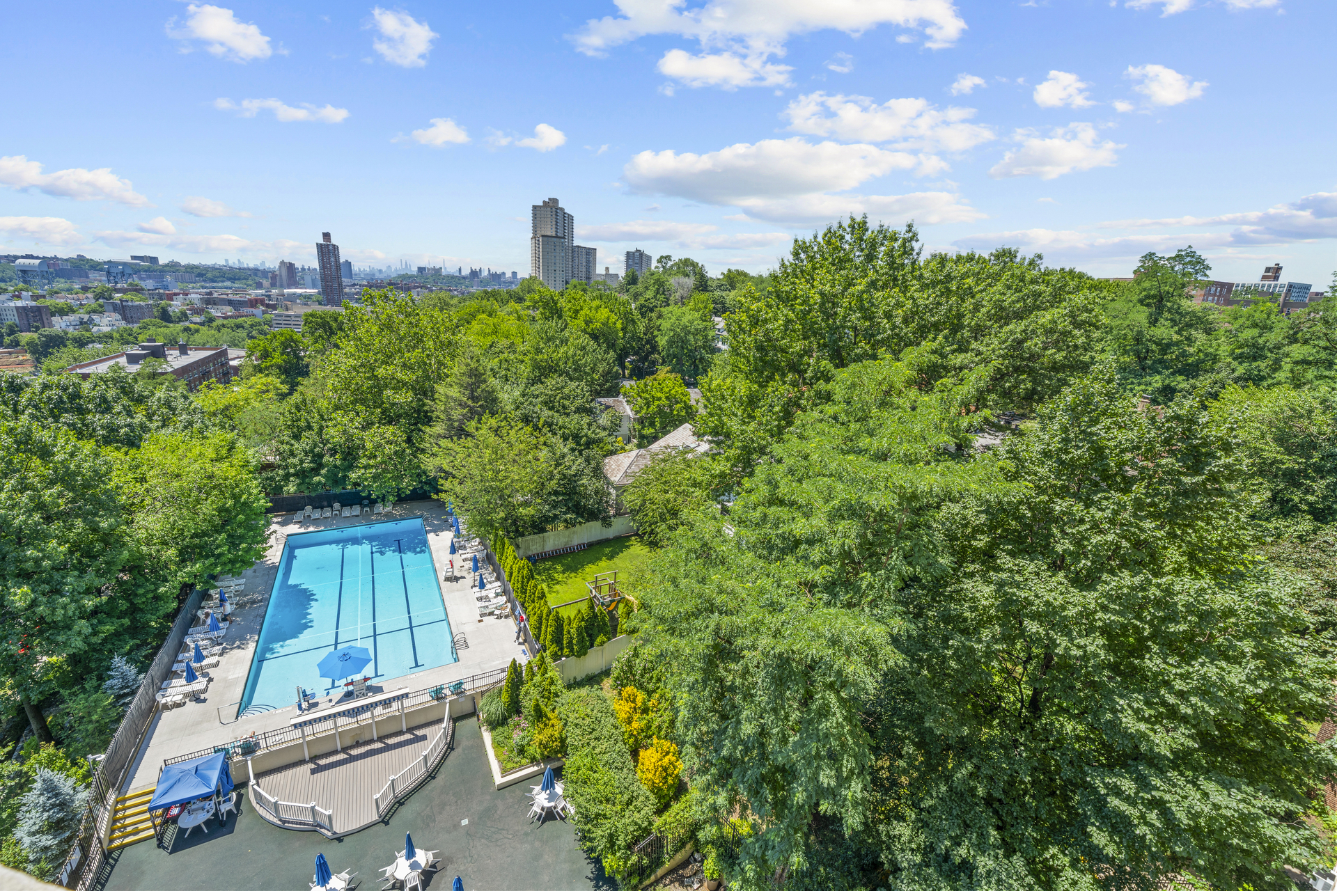 3135 Johnson Avenue 11P Spuyten Duyvil Bronx NY 10463