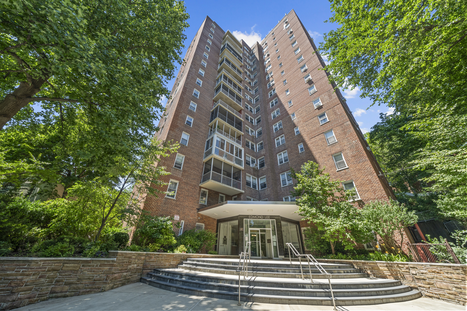 3135 Johnson Avenue 11P Spuyten Duyvil Bronx NY 10463