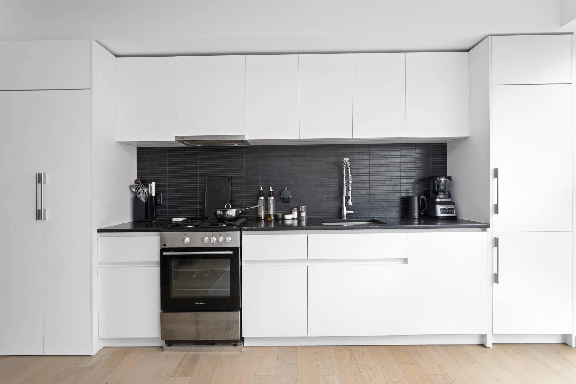 305 Union Avenue 5B Williamsburg Brooklyn NY 11211