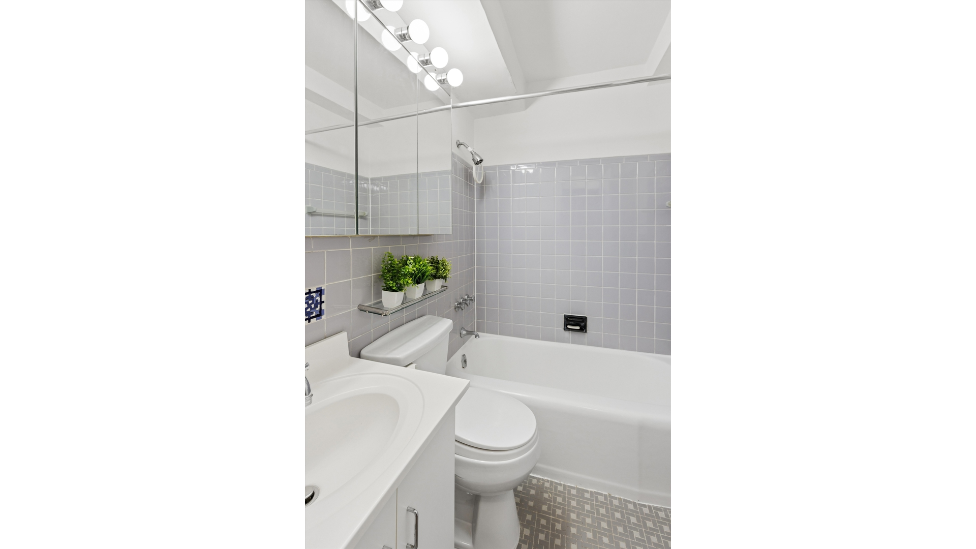 315 East 70th Street 8B Upper East Side New York NY 10021