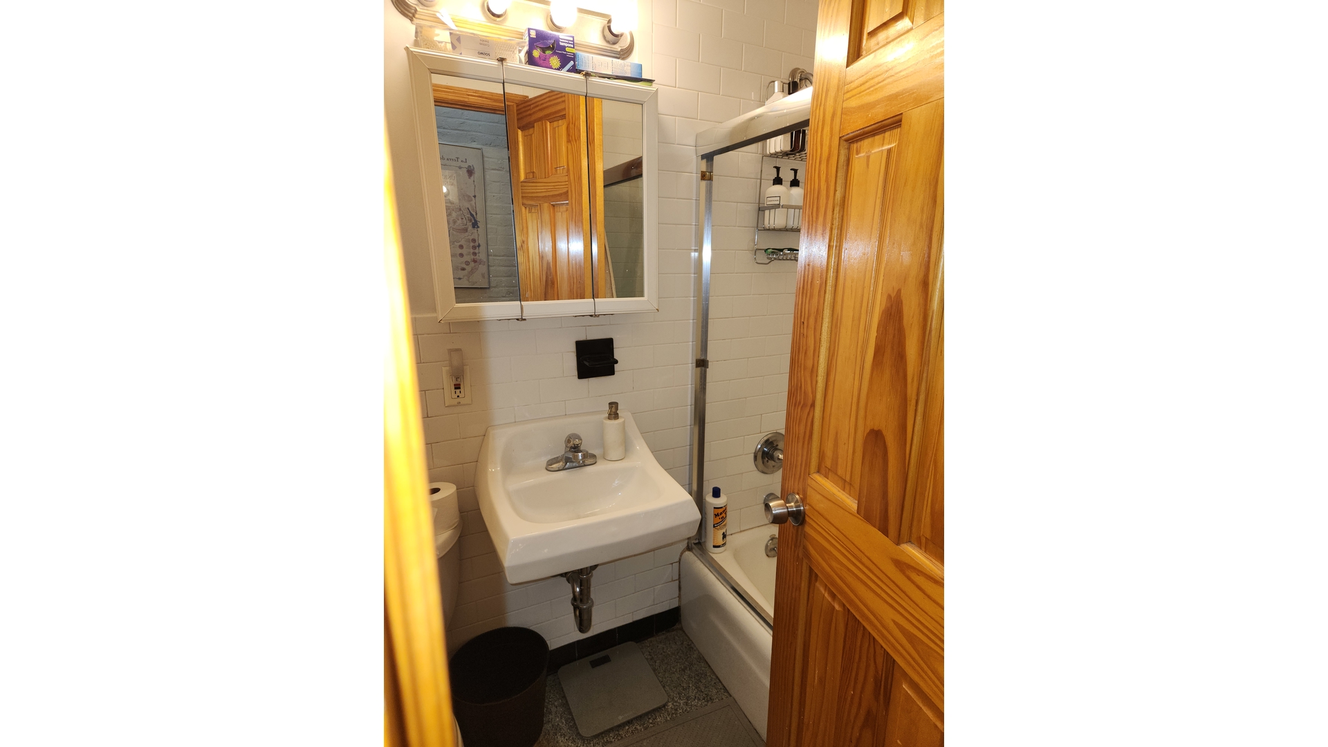 232 East 64th Street 16 Upper East Side New York NY 10065