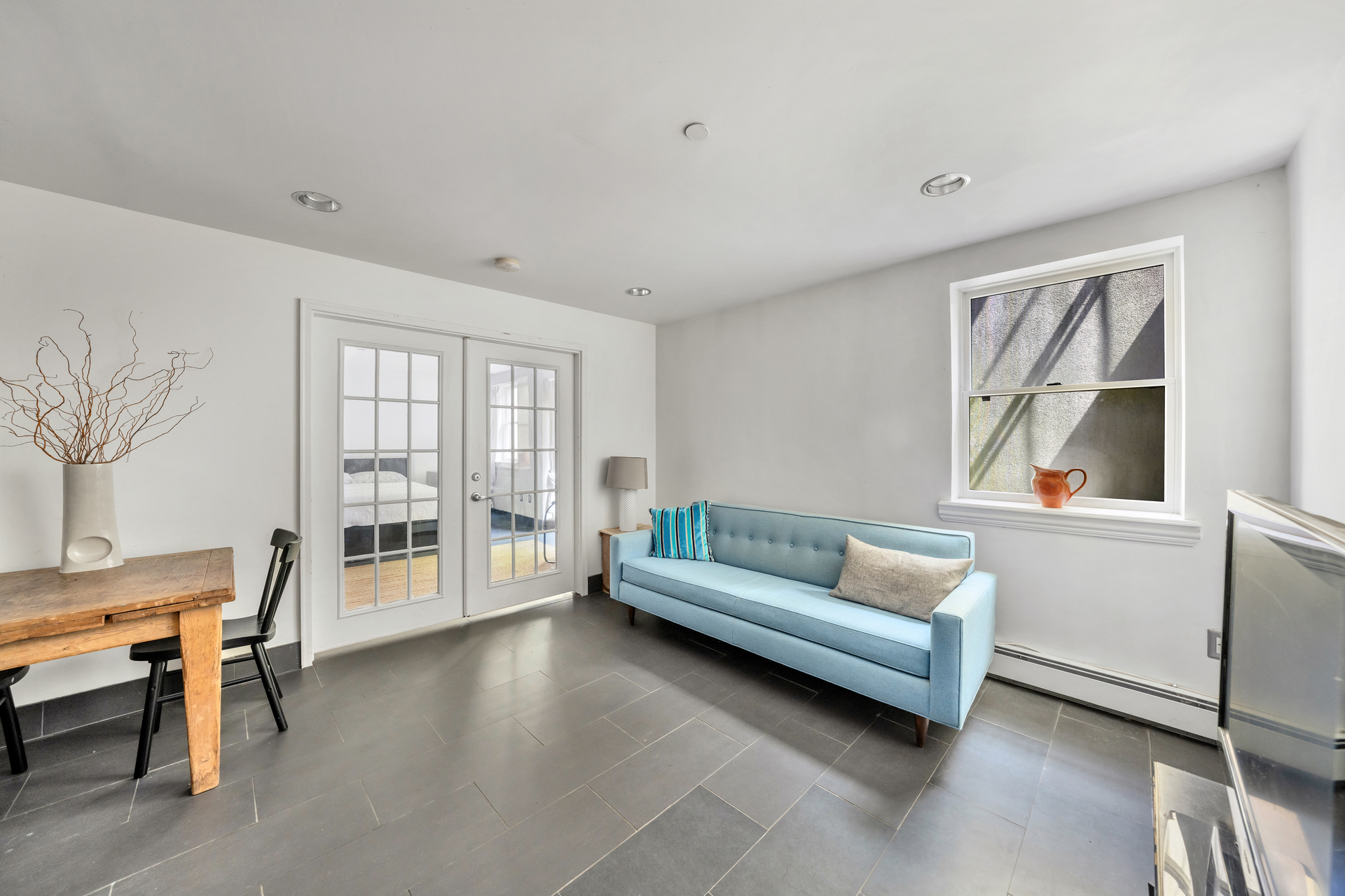 127 4th Place 1B Carroll Gardens Brooklyn NY 11231