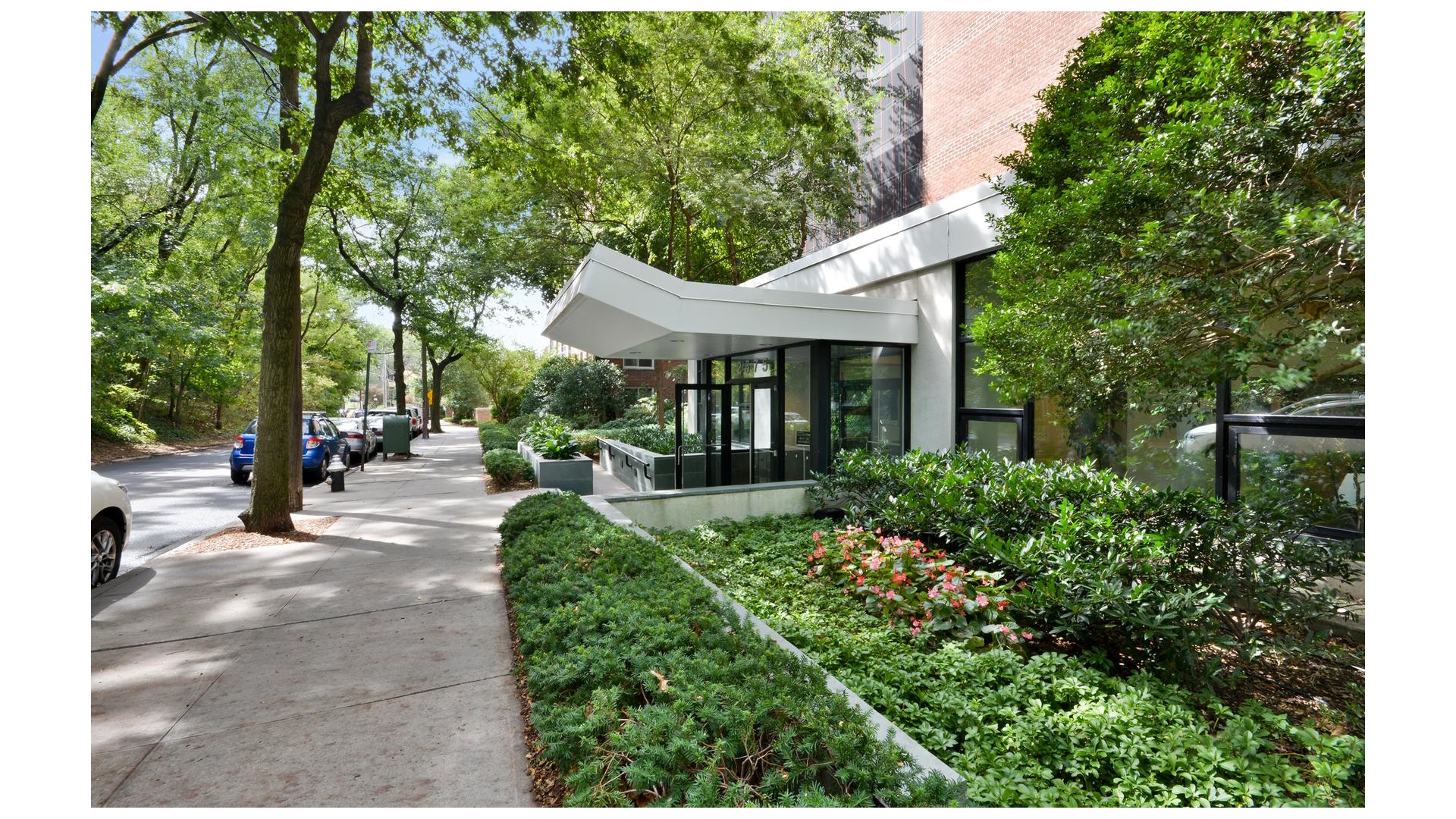 2575 Palisade Avenue 12AB Spuyten Duyvil Bronx NY 10463
