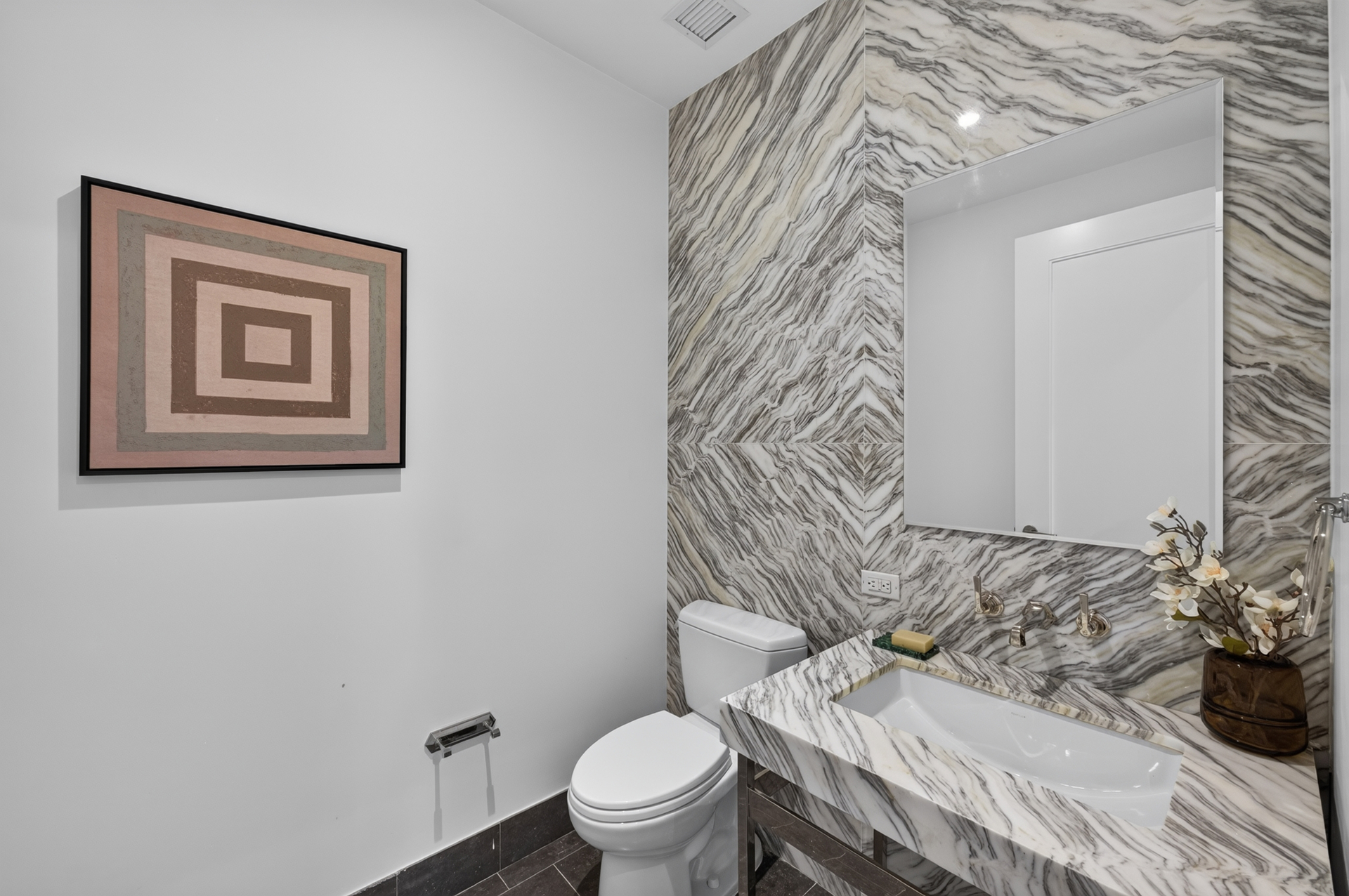 215 East 19th Street 1G Gramercy Park New York NY 10003