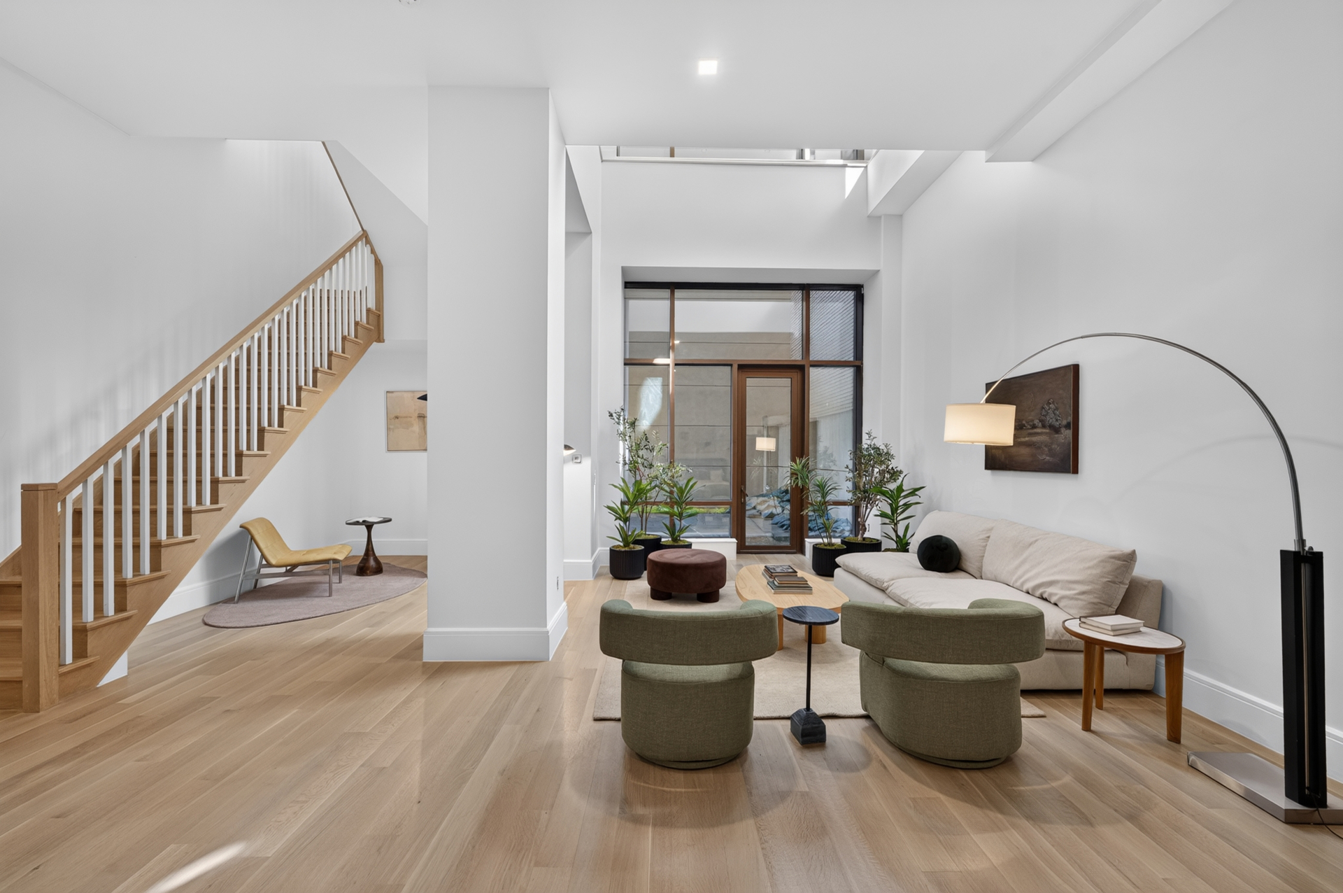 215 East 19th Street 1G Gramercy Park New York NY 10003