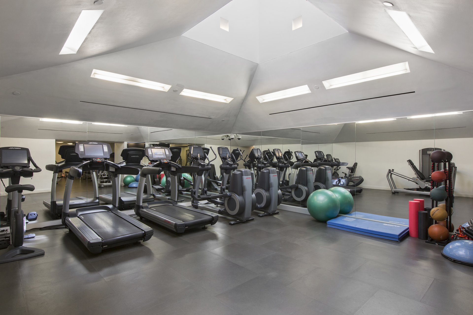 311 West Broadway 5H Soho New York NY 10013
