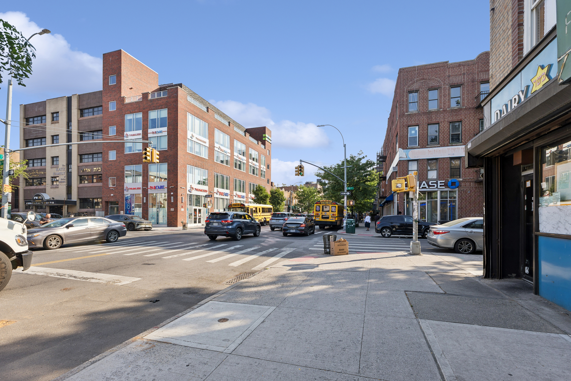 4801 16th Avenue Borough Park Brooklyn NY 11204