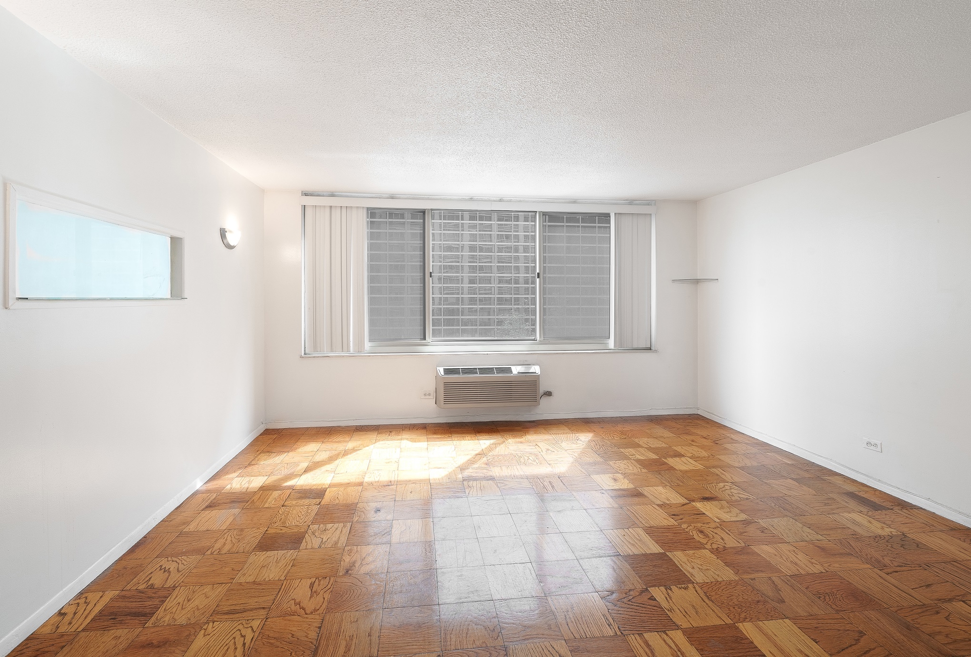333 East 45th Street 4F Turtle Bay New York NY 10017