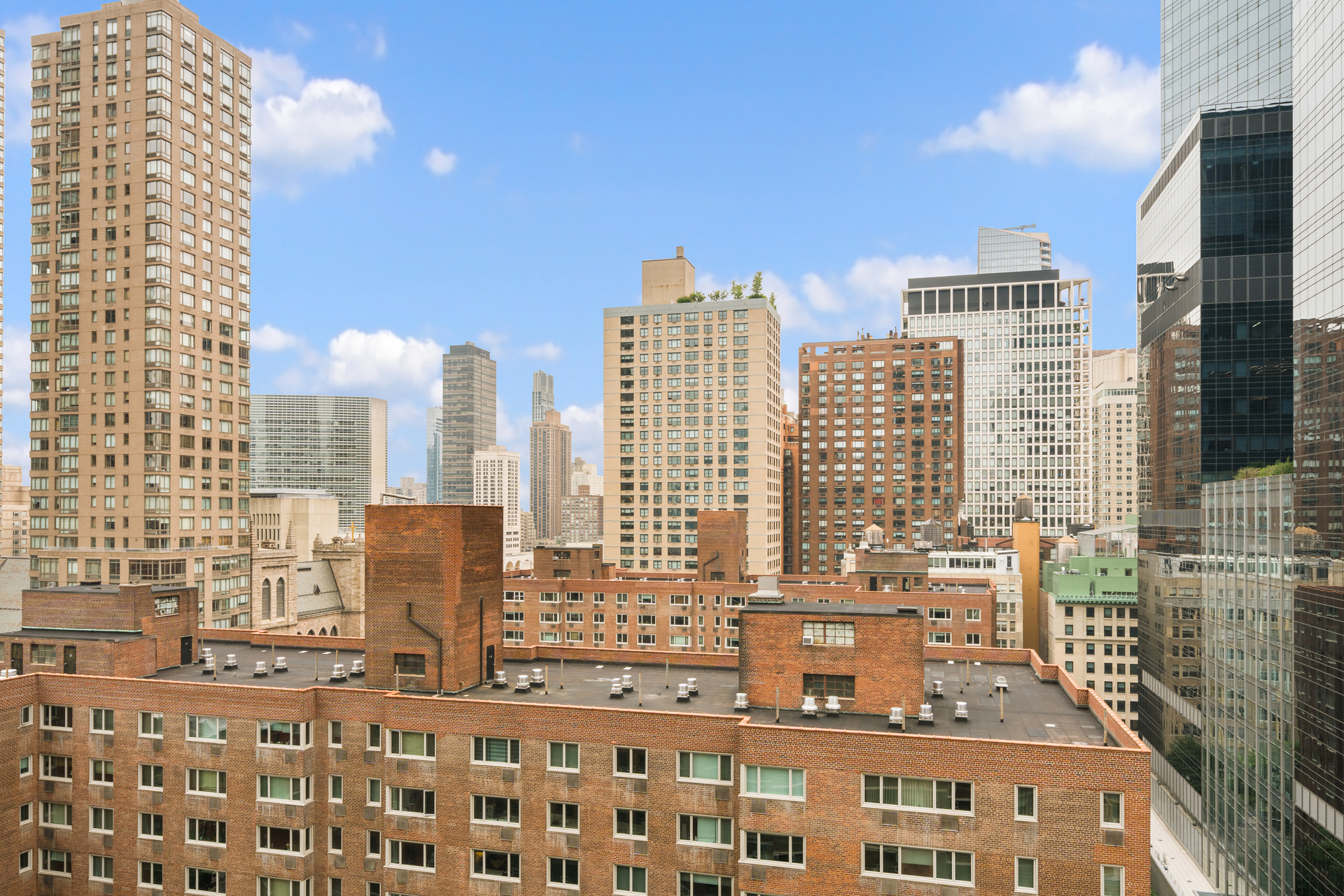 347 West 57th Street 20BB Clinton New York NY 10019